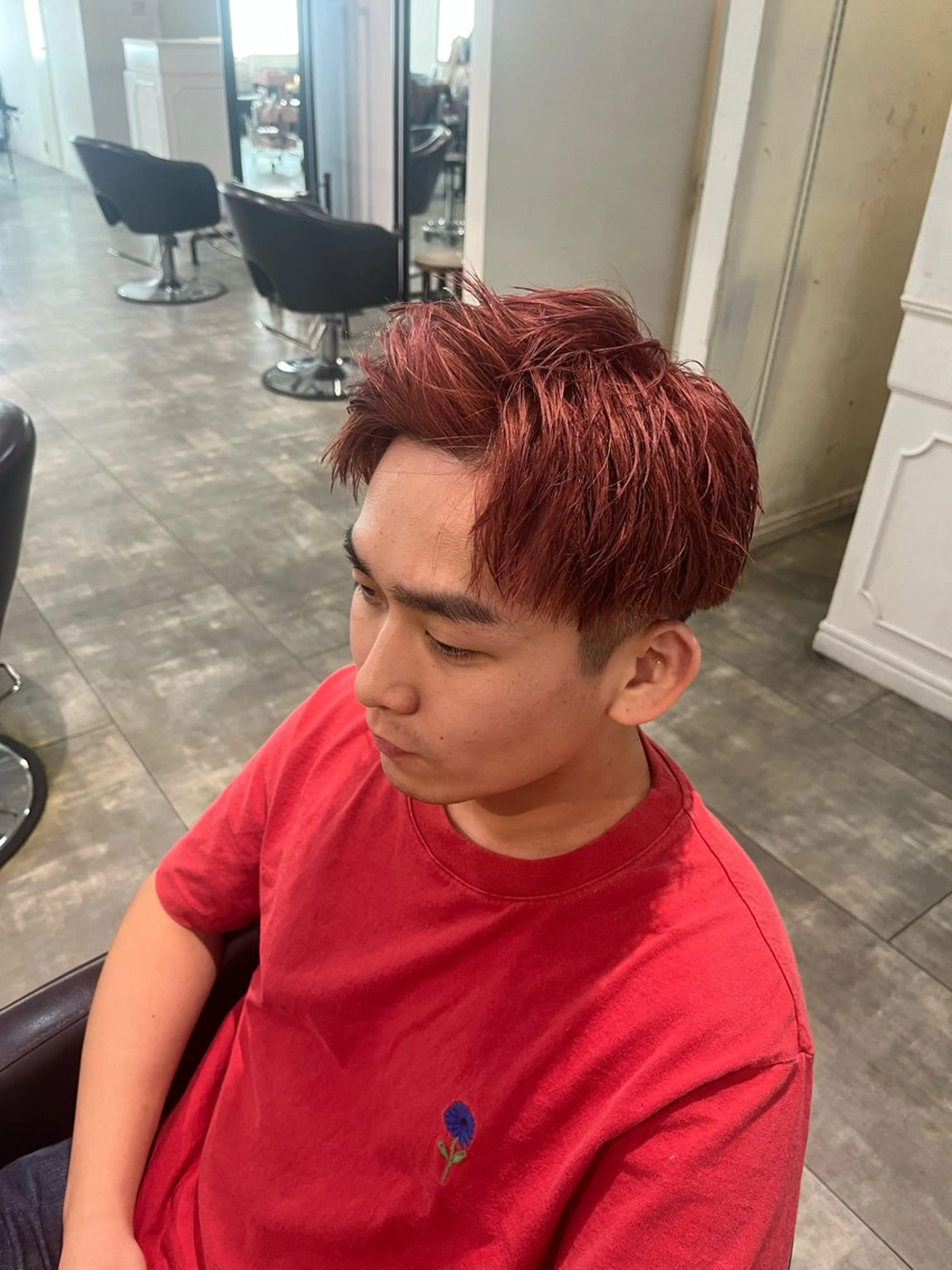 メンズ カット トリートメント 🌈カラー特化 ハイトーンけいと🌈のヘアスタイル