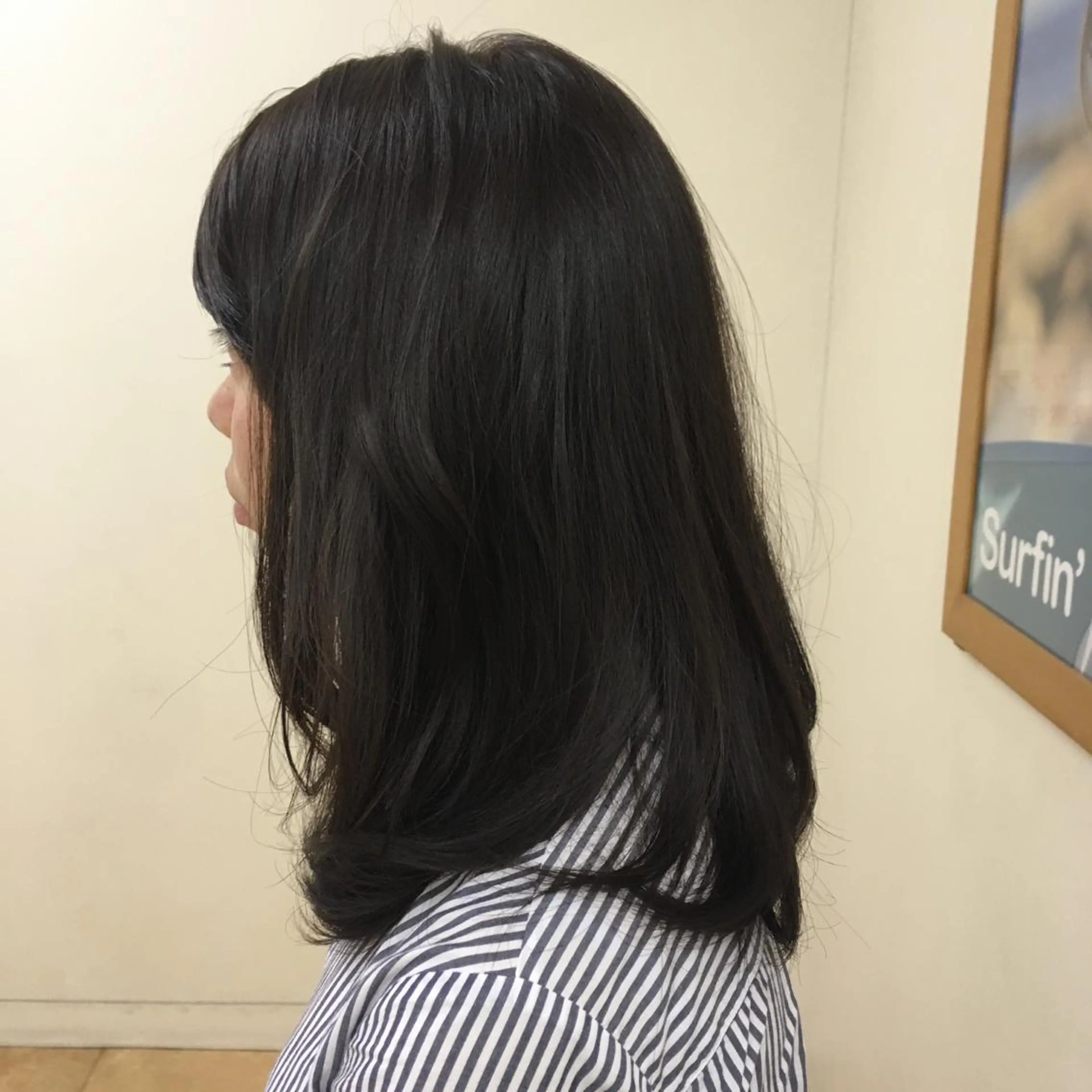 ミディアム カンベ ショウリのヘアスタイル