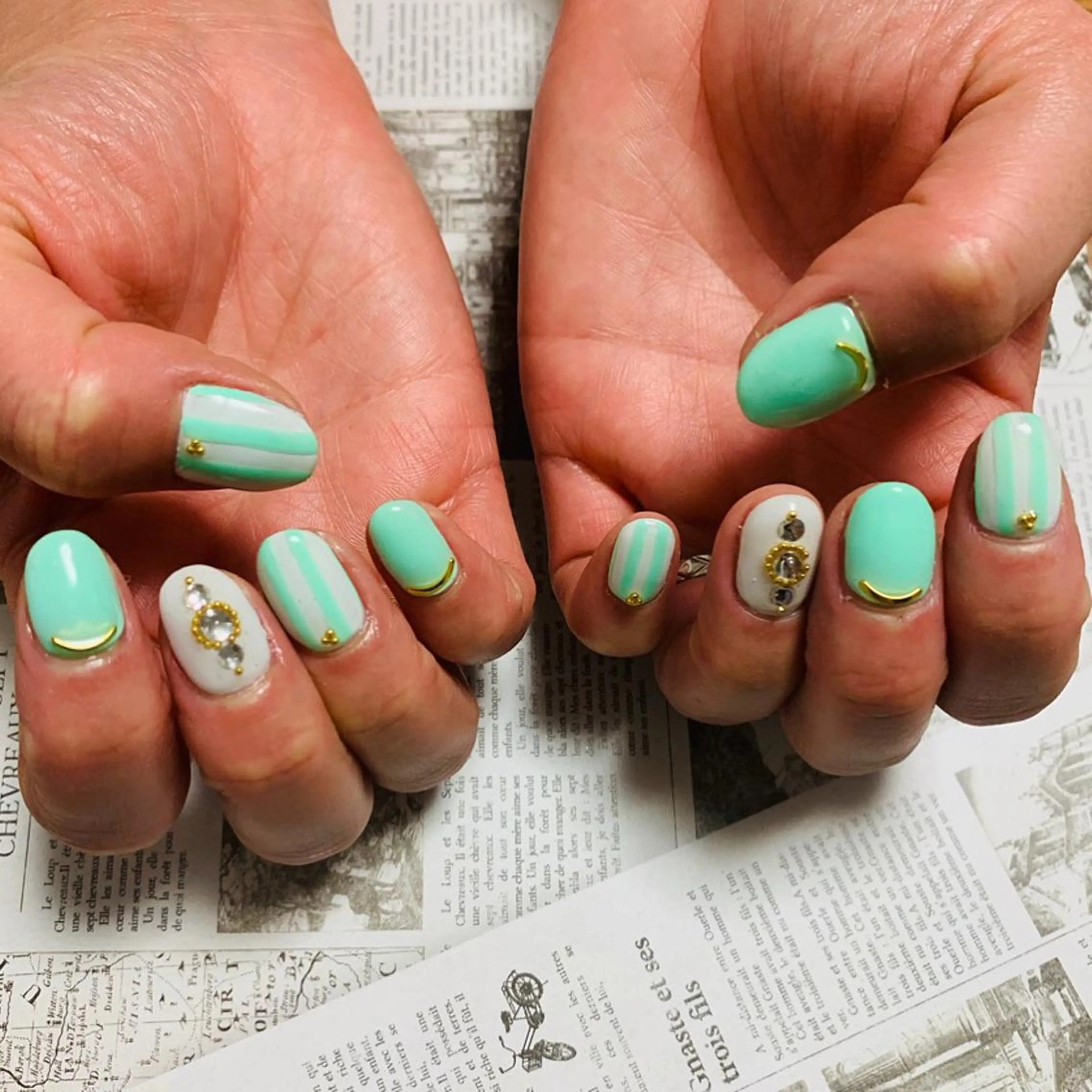 ネイル 大崎 奈々のネイルデザイン