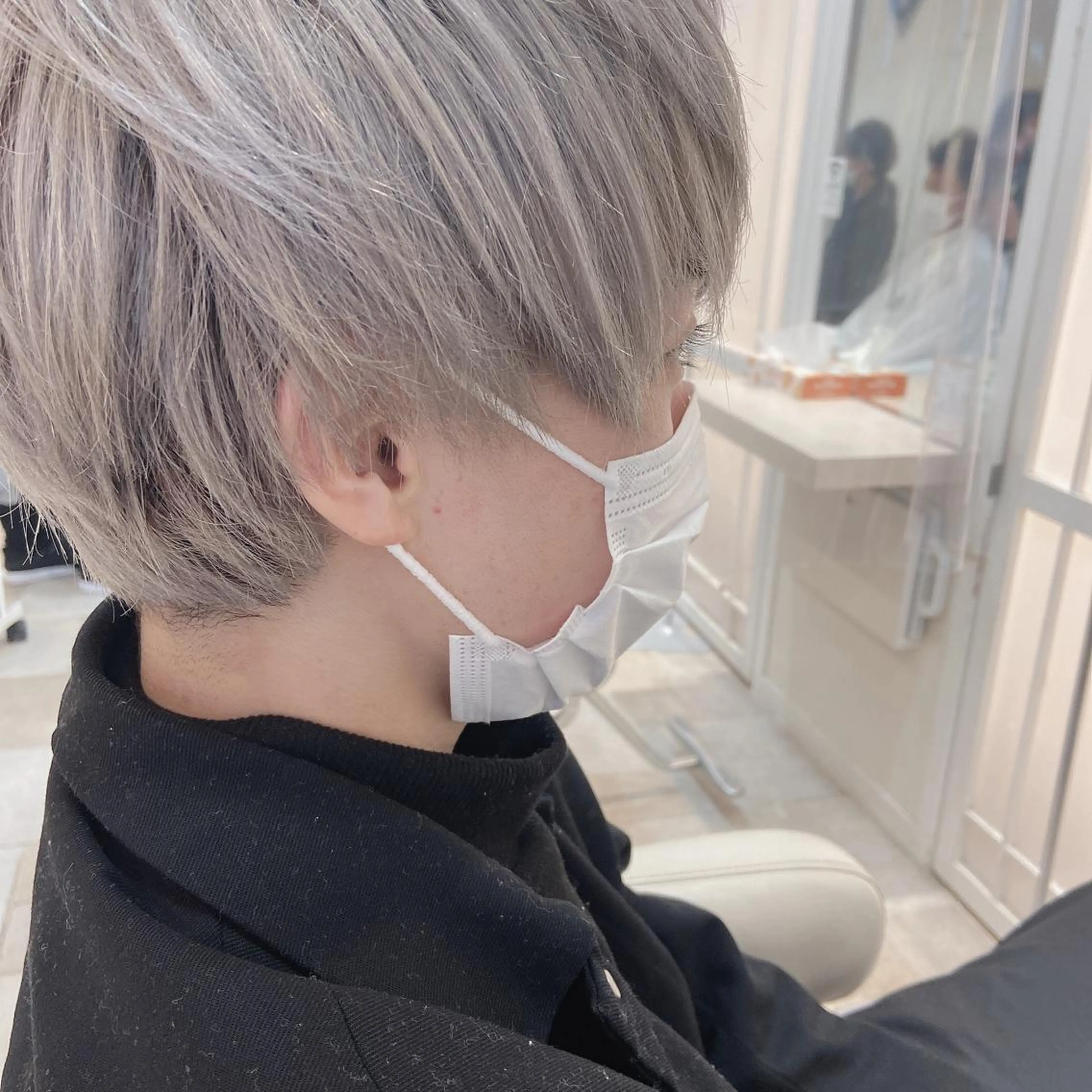 ショート カラー ヘアアレンジ メンズ Mirai 🧸のヘアスタイル