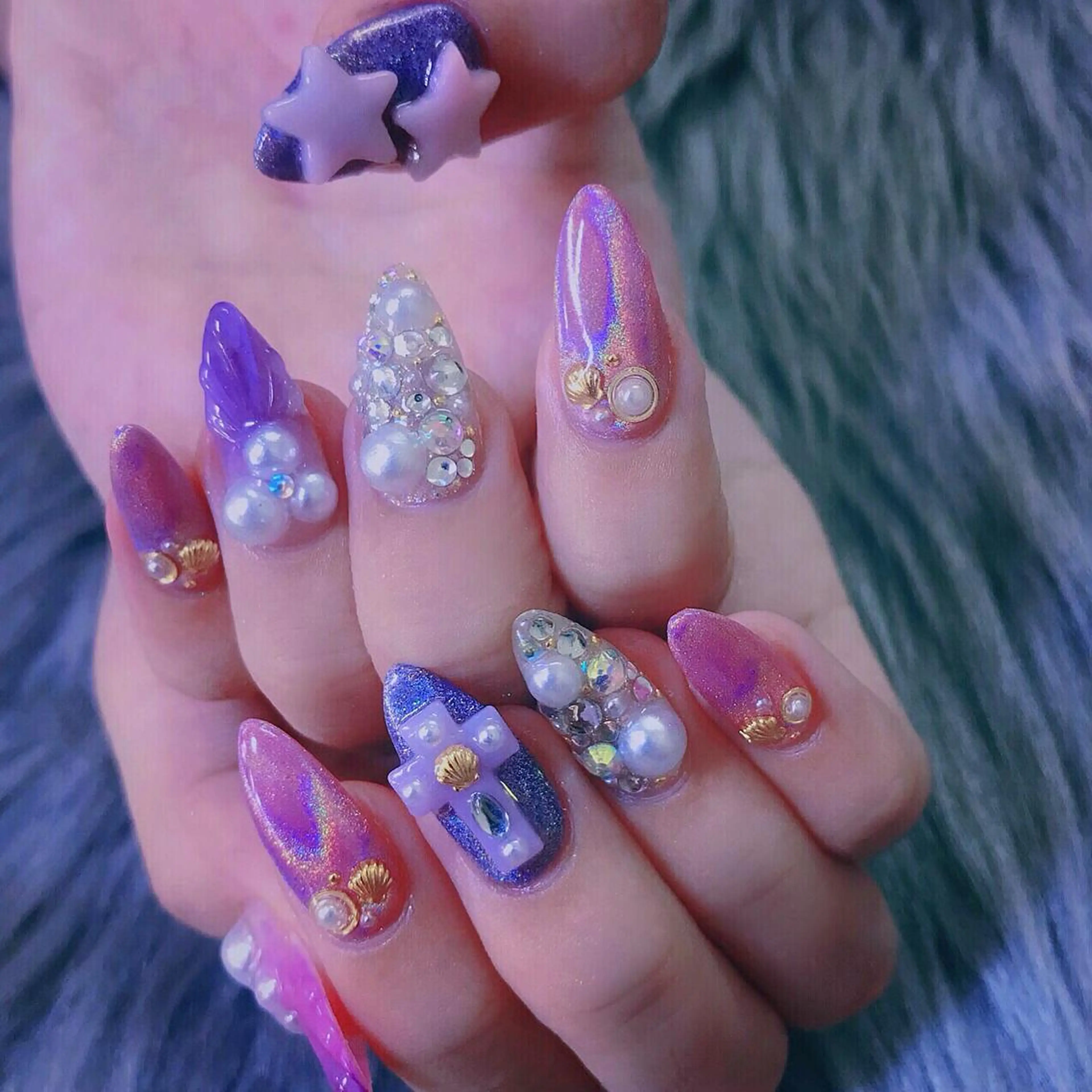 ネイル NOIROUGE所属・NOI ROUGEのネイルデザイン