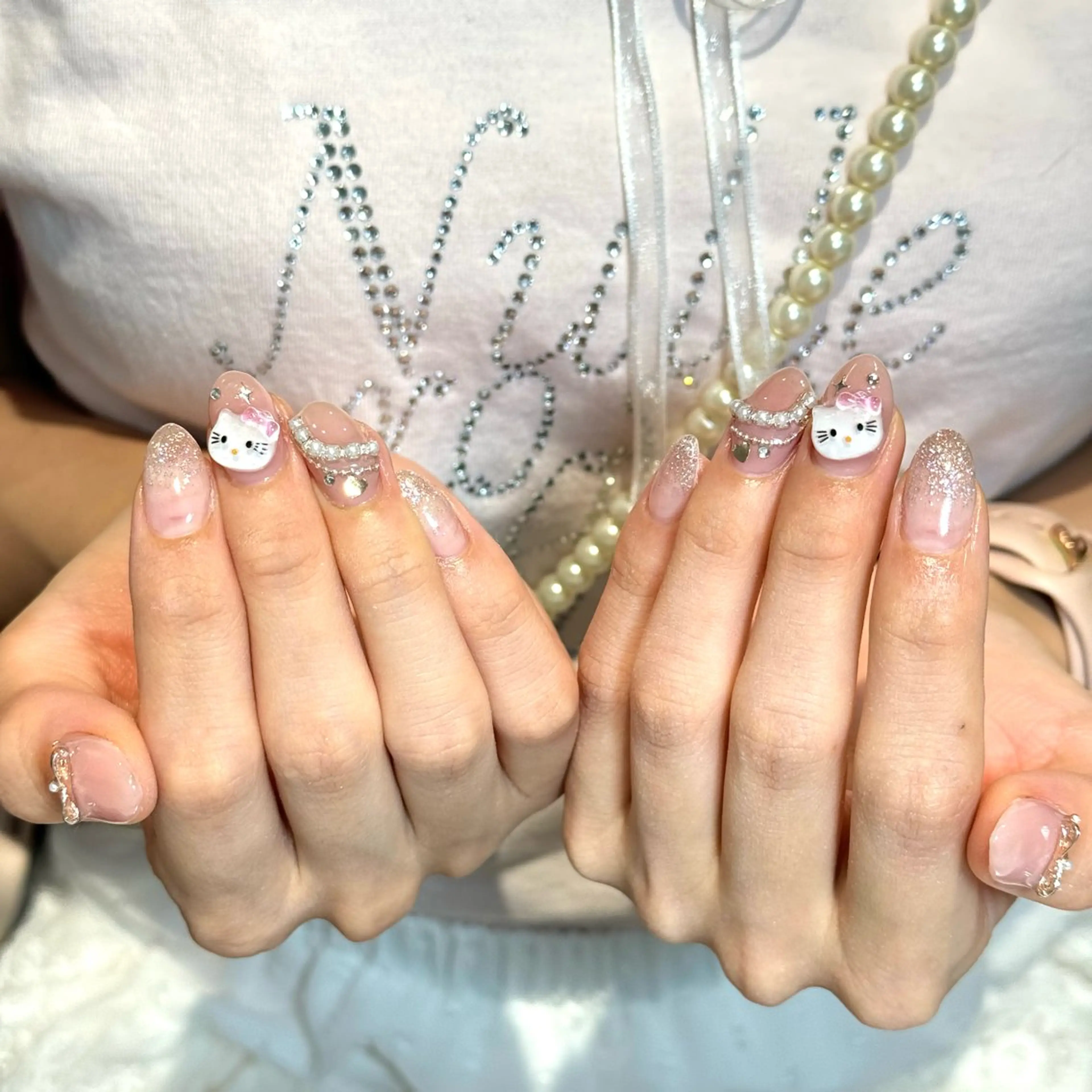 【HAND】オフなし⭐️定額《韓国ワンホンネイル》ゴージャスコースの写真