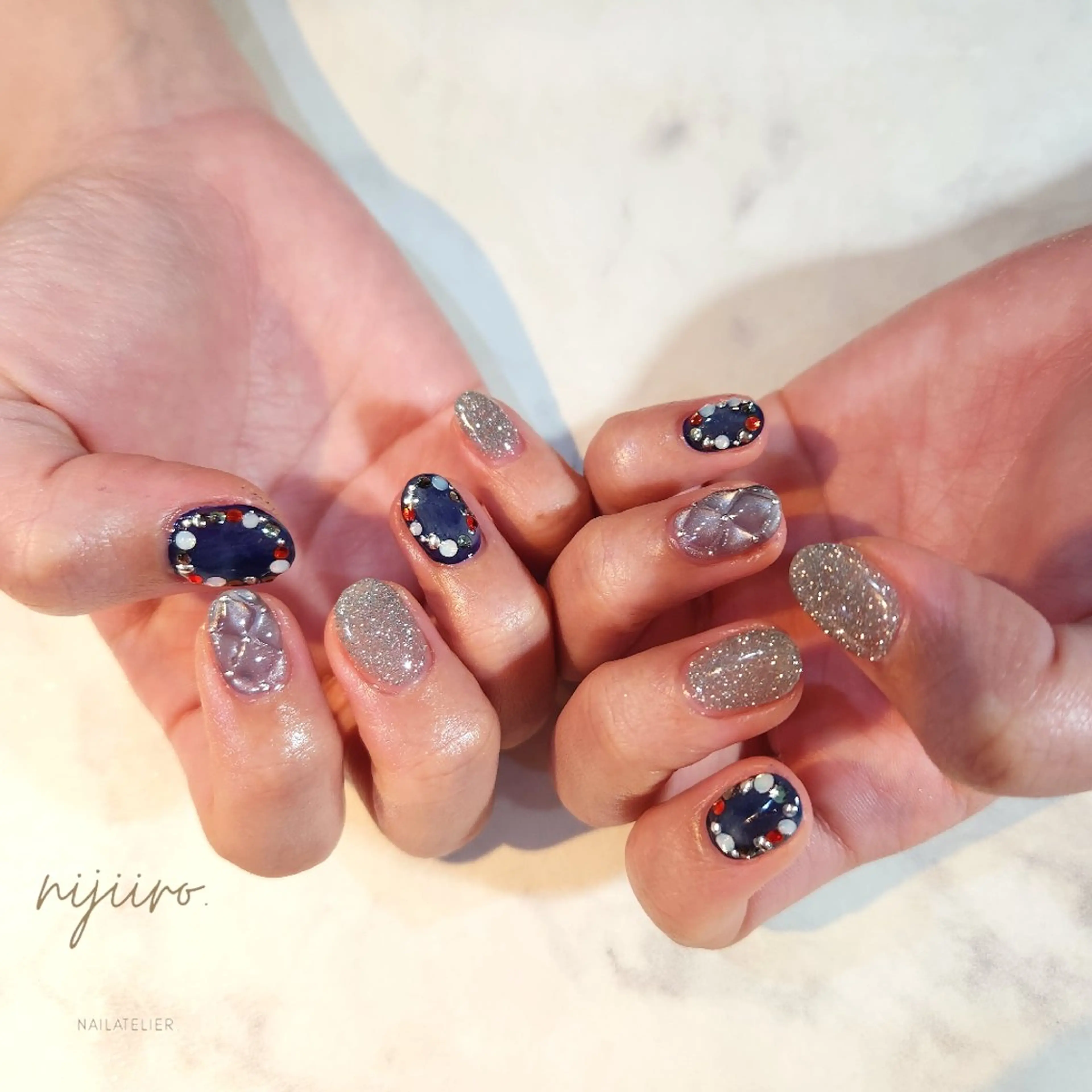 ネイル ハンドネイル nailatelier nijiiro.所属・nijiiro🌈 サトウのネイルデザイン