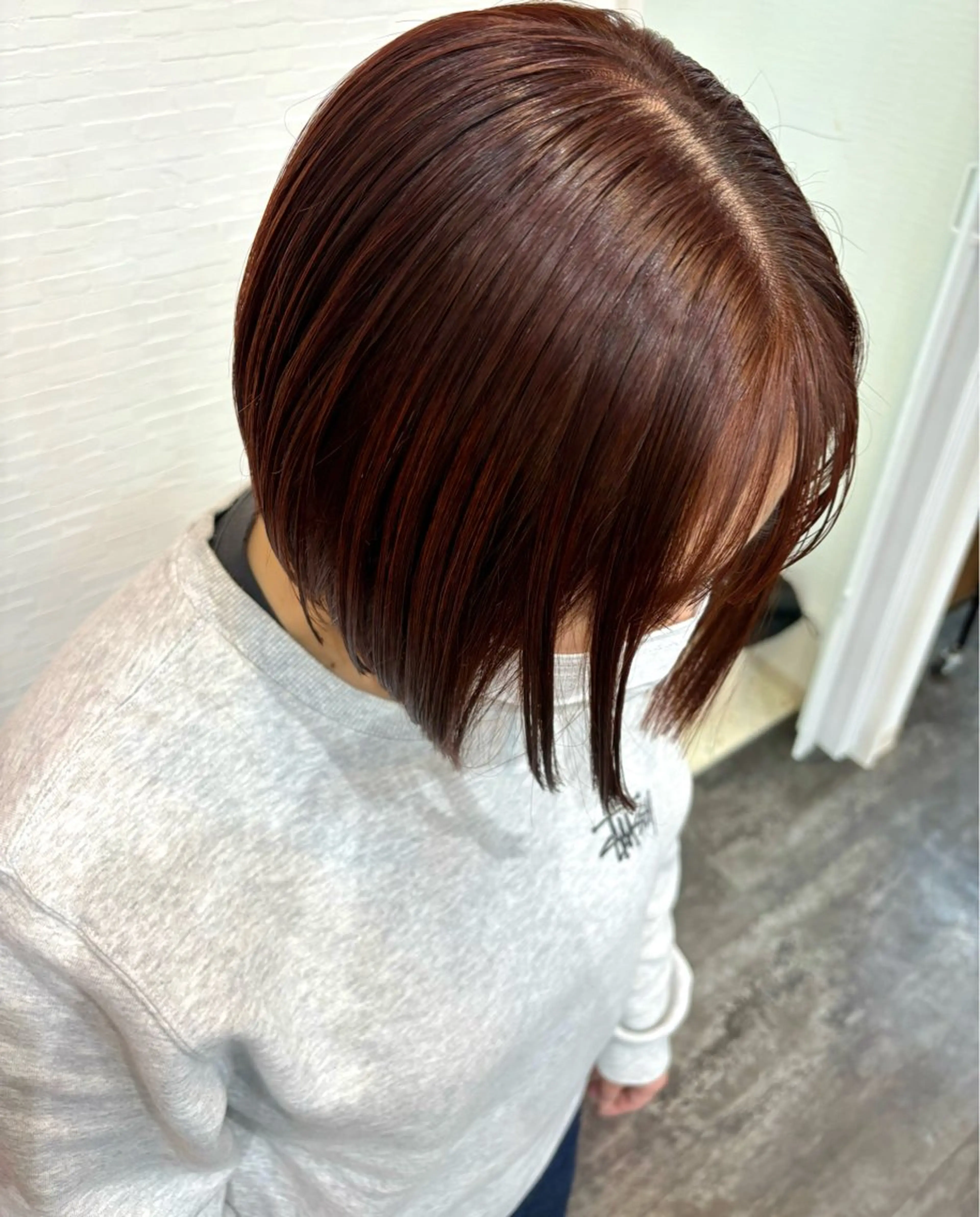 ミディアム カラー オレンジ LOMARLIE JURIAのヘアスタイル