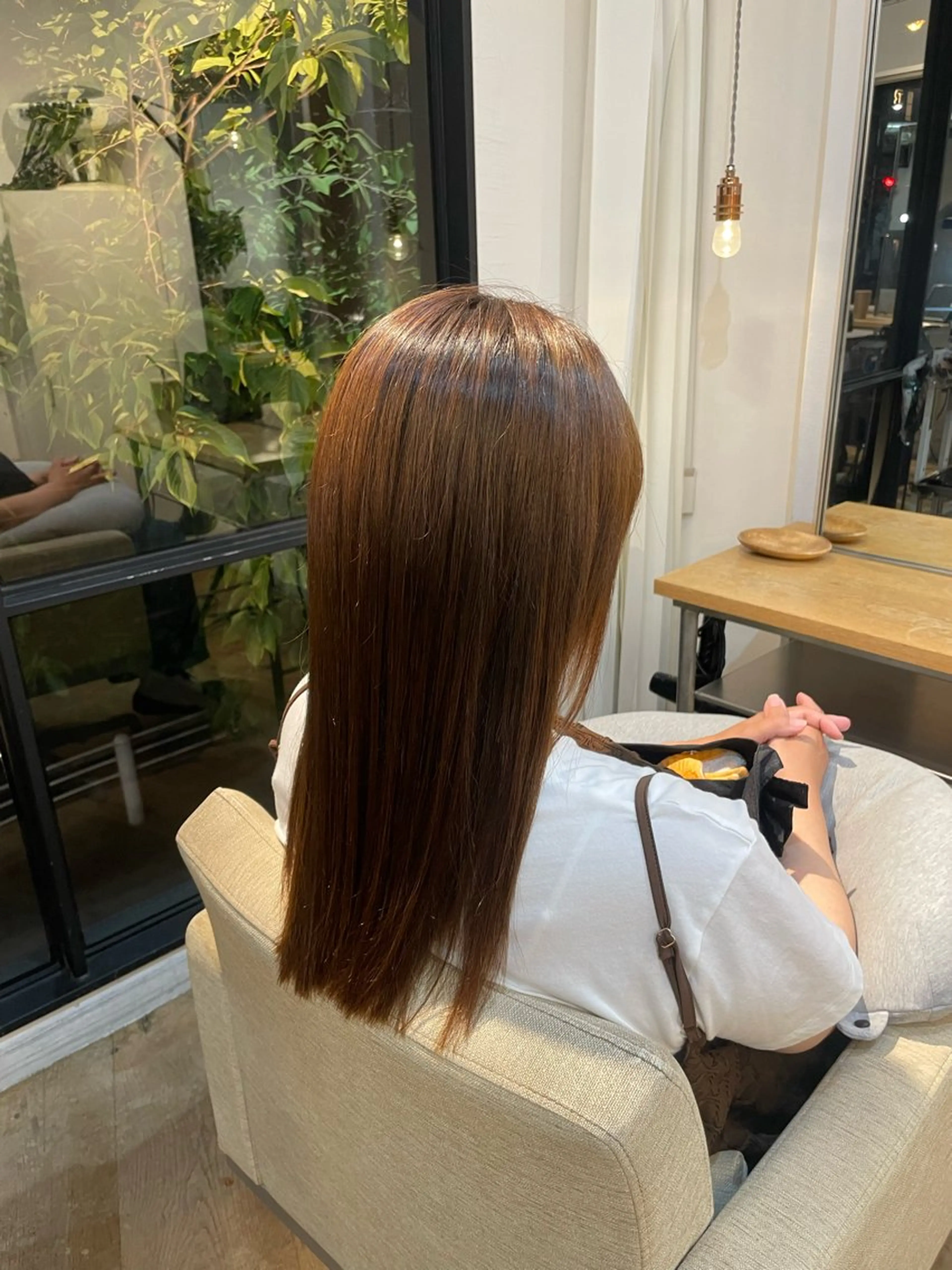 ロング 縮毛矯正 BELO 大阪店所属・BELO OSAKA カエデのヘアスタイル