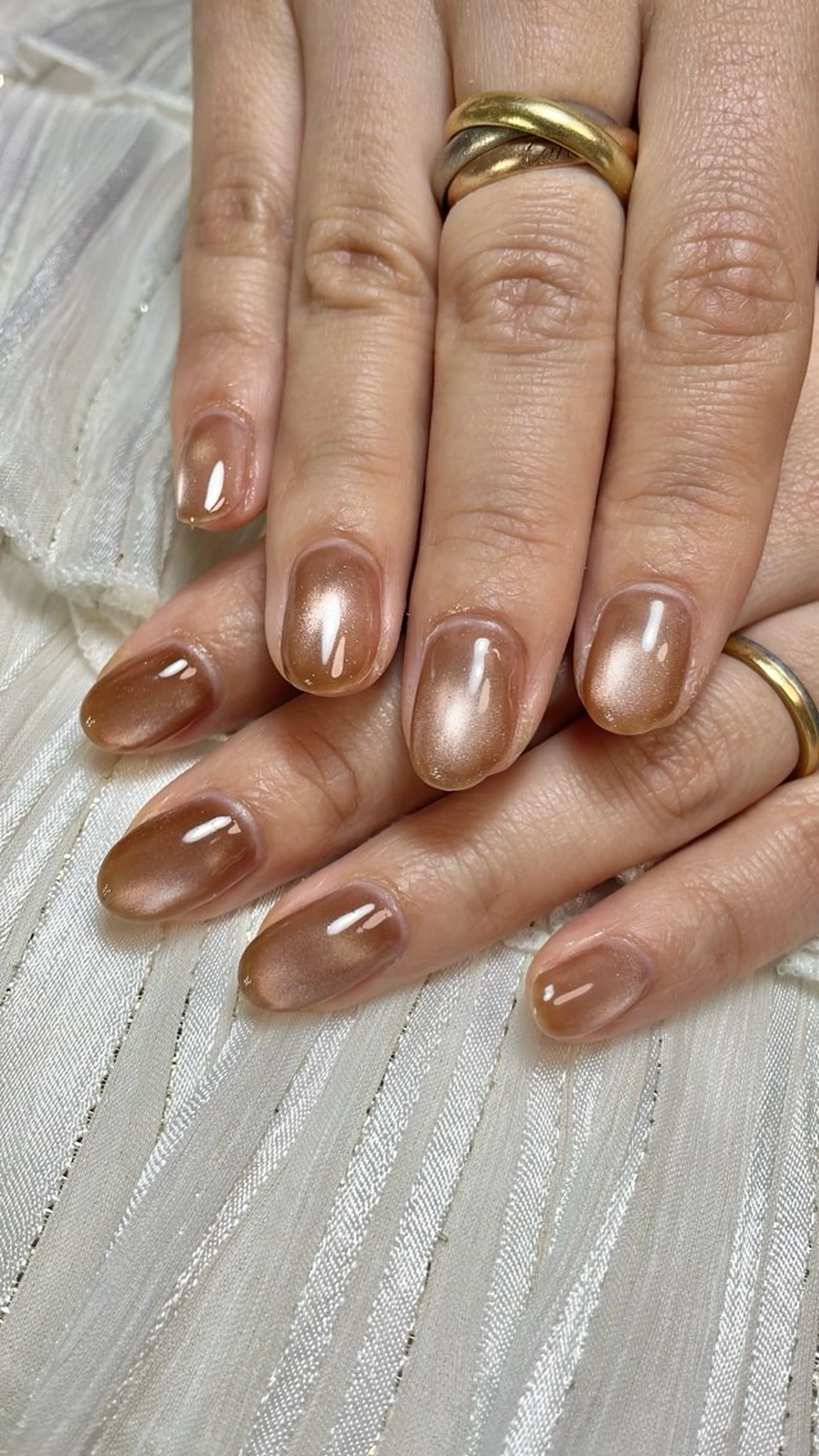 ネイル 黒須莉奈 IRYのネイルデザイン