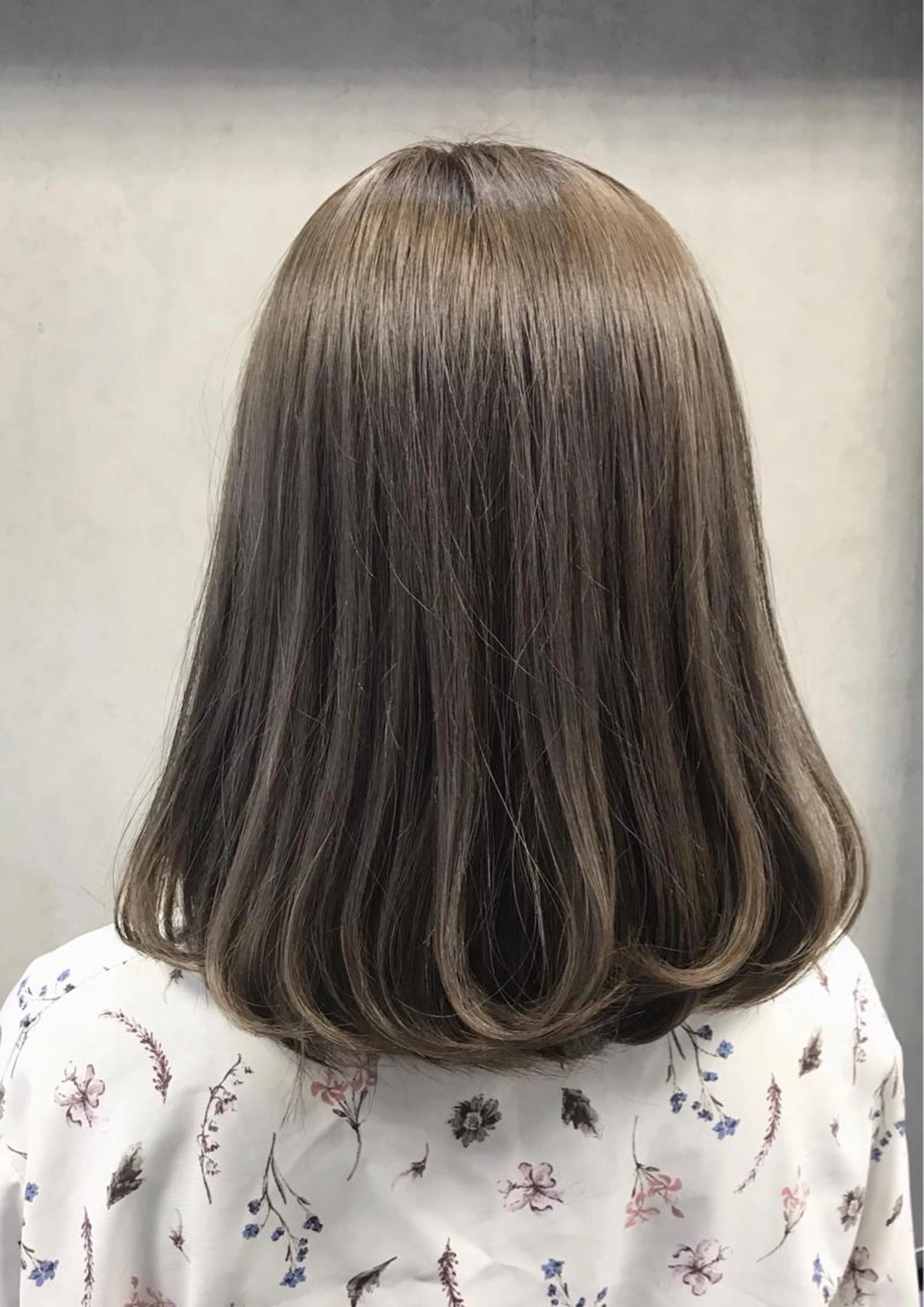 【⠀艶色✨透明感イルミナカラー⠀】イルミナカラー➕Cut➕ケアトリートメント💐💐の写真