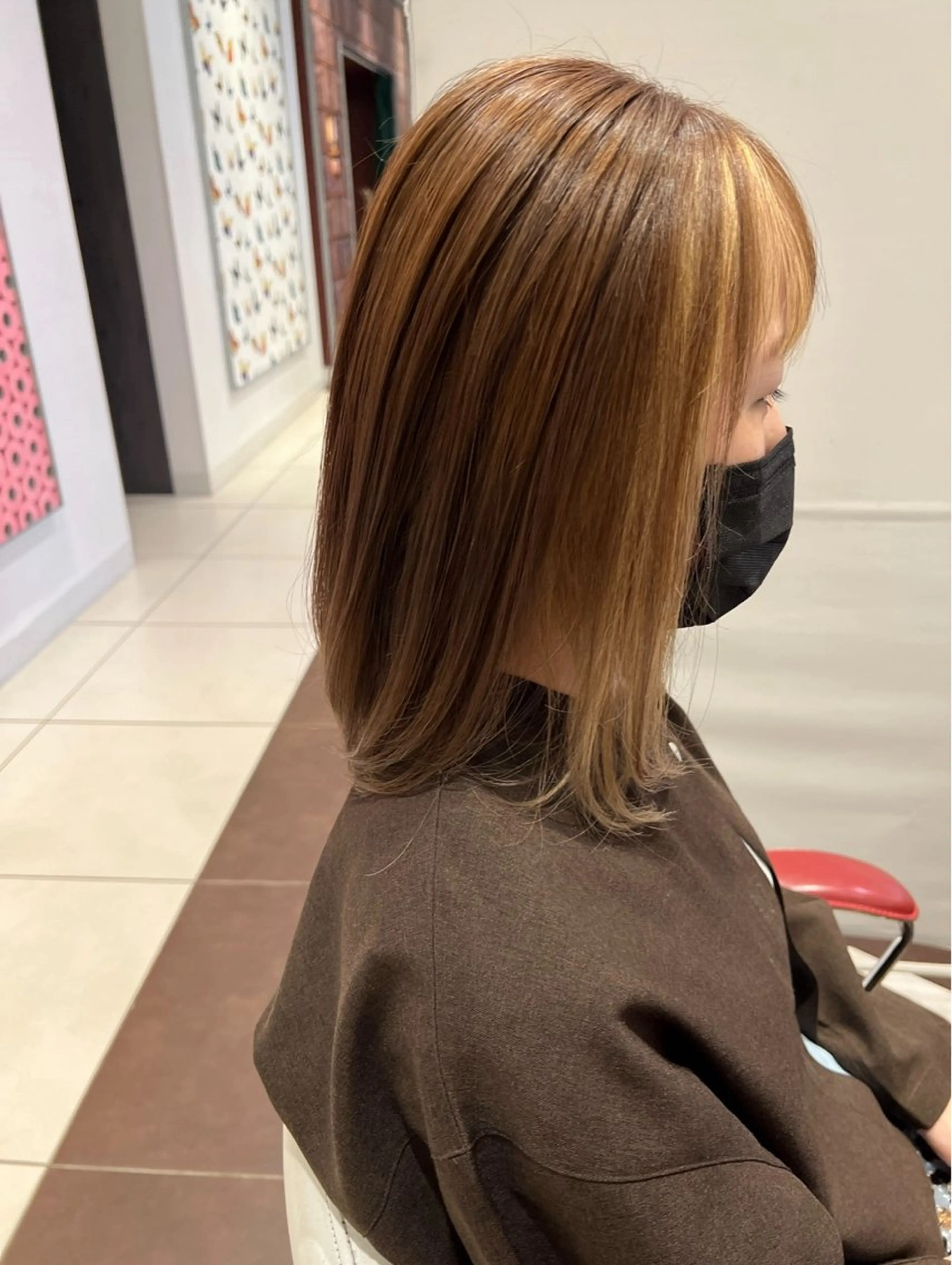 カラー 秋山 和己のヘアスタイル