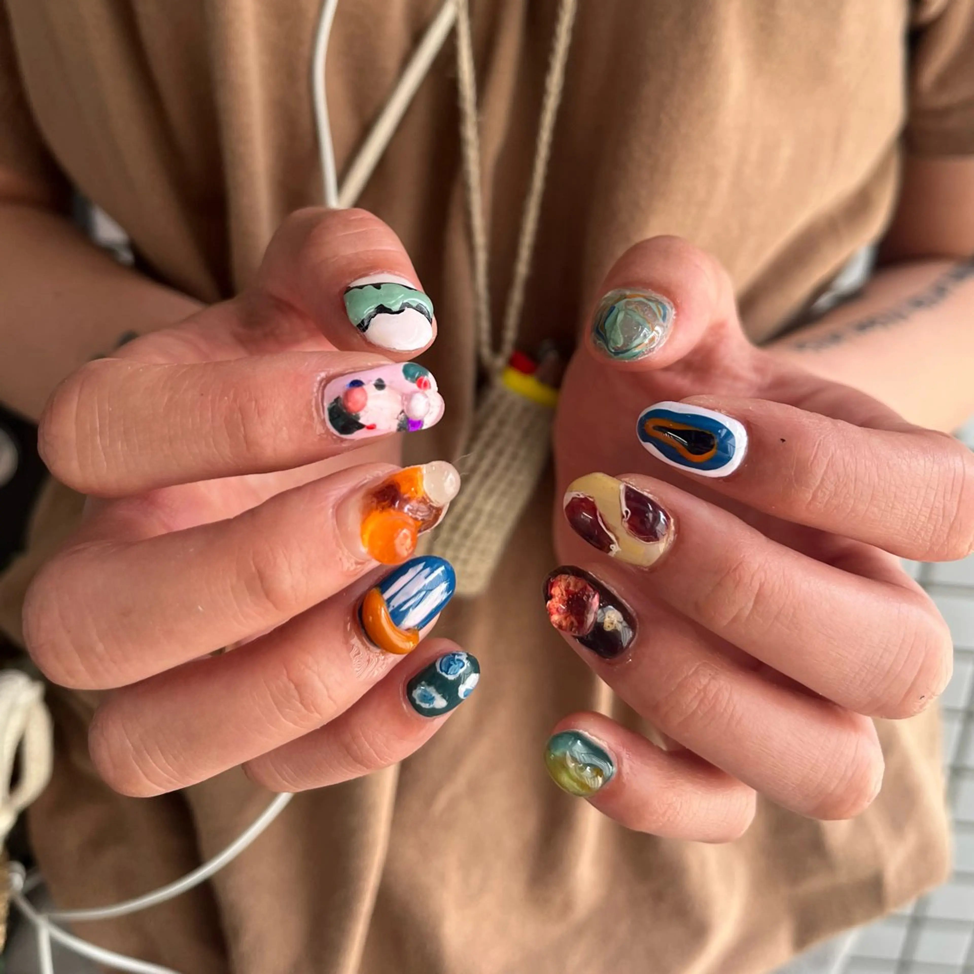 ネイル ハンドネイル フットネイル 小川 柚香のネイルデザイン
