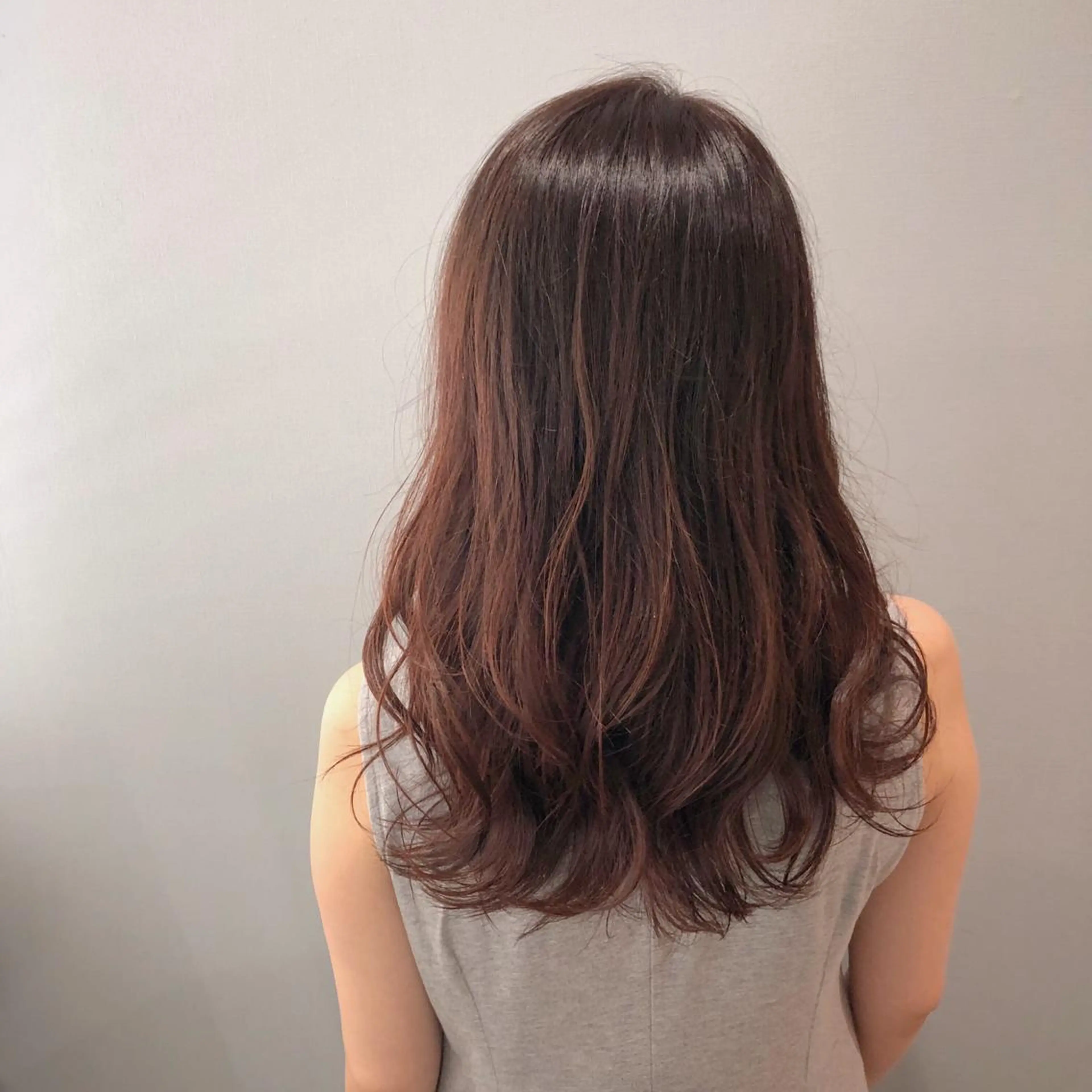 セミロング カラー パーマ カット パーマ トリートメント 艶髪/韓国レイヤー イノウエヒロキのヘアスタイル