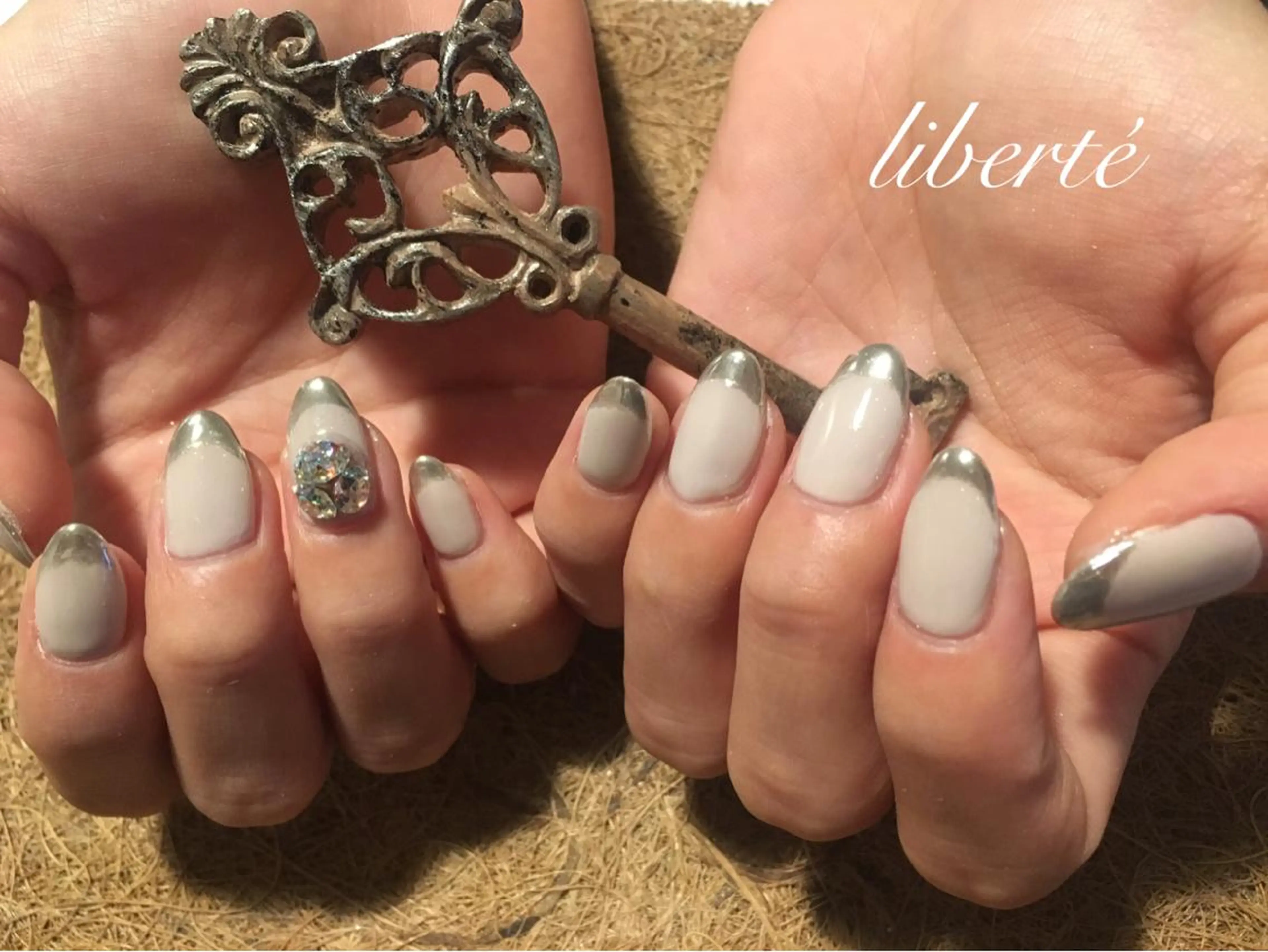 ネイル liberté (リベルテ)のネイルデザイン