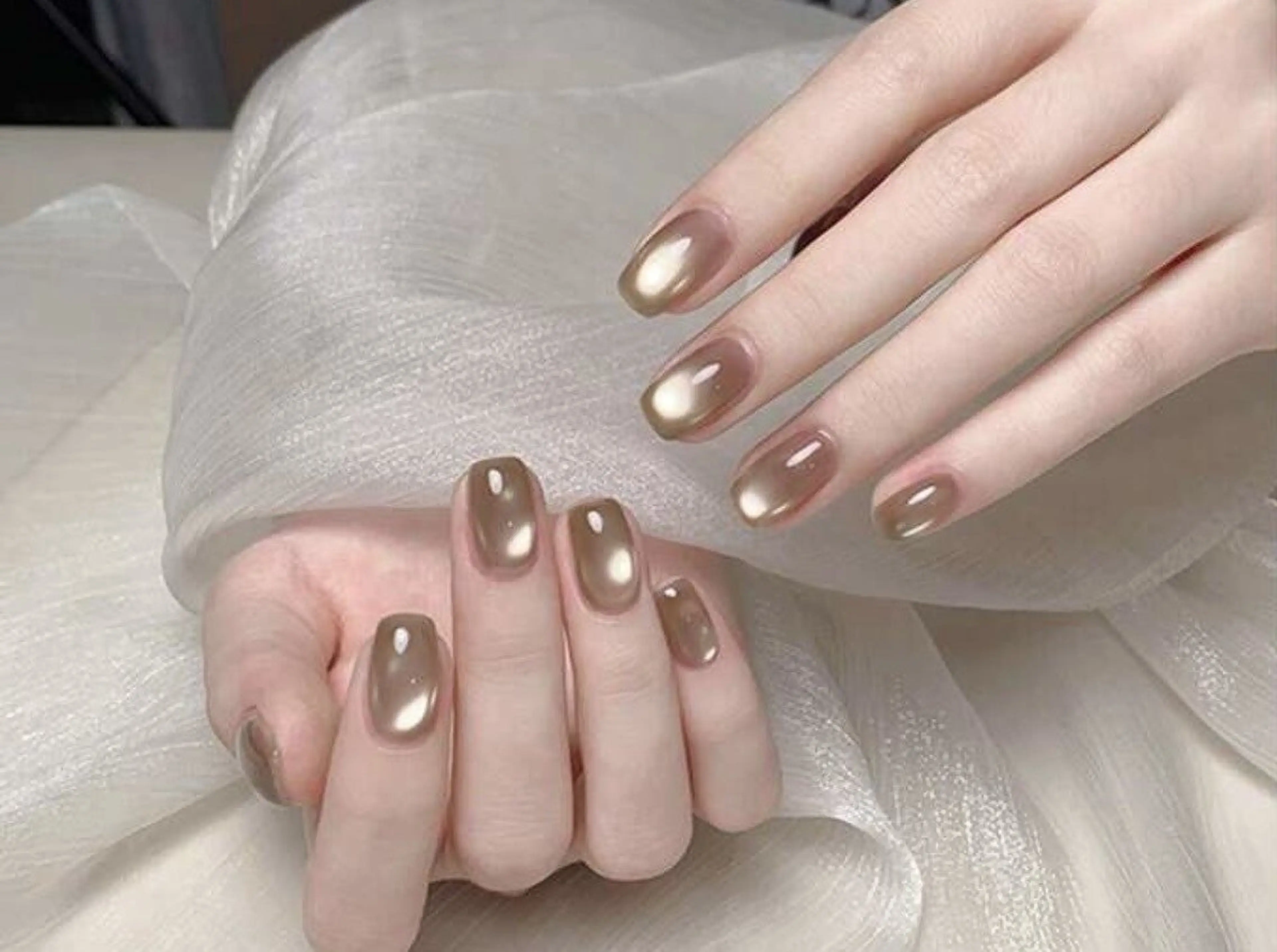 ネイル Nail salon recess池袋所属・惠 美奈のネイルデザイン