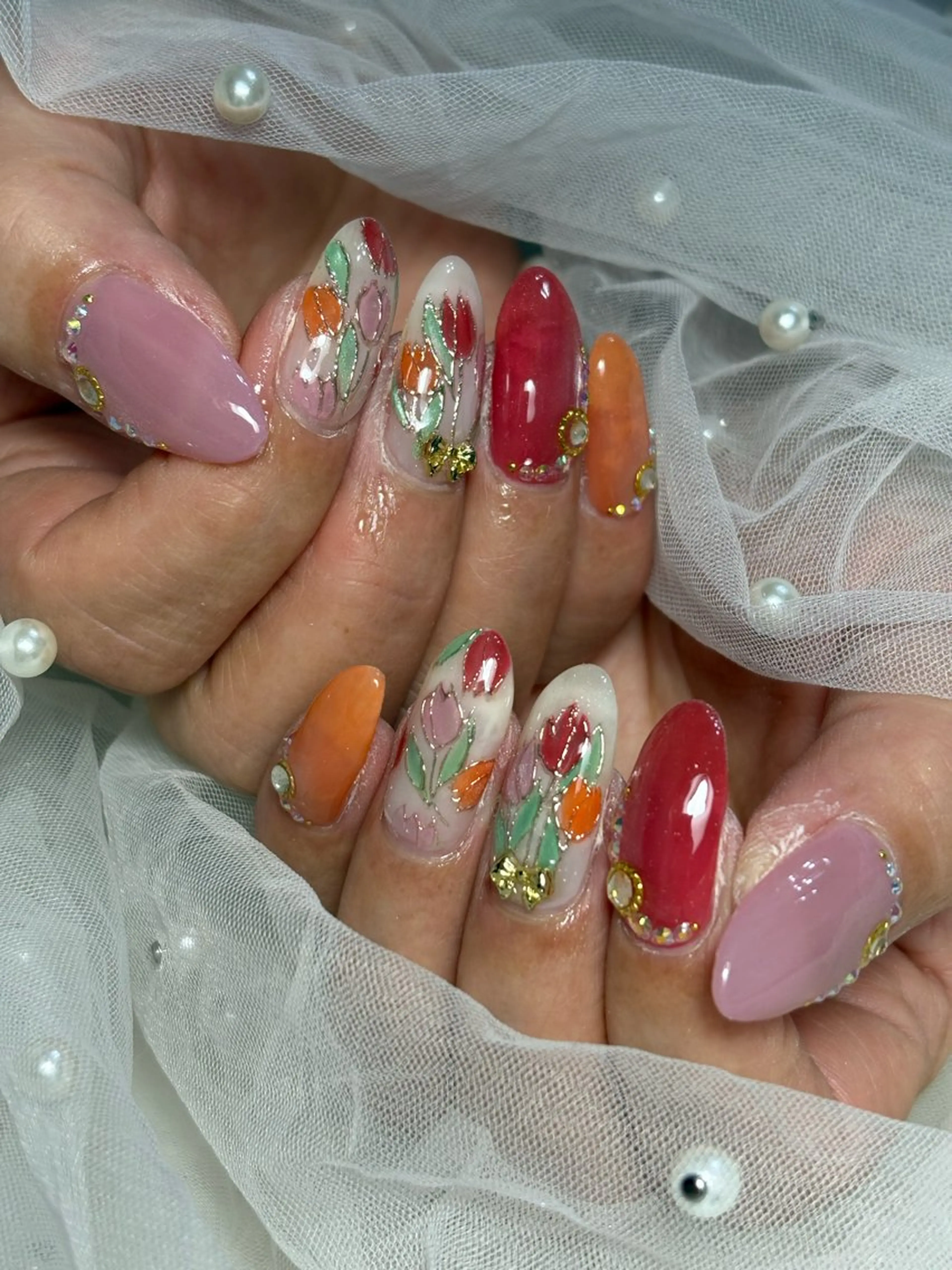 ネイル ハンドネイル フットネイル ✴︎ Delightのネイルデザイン