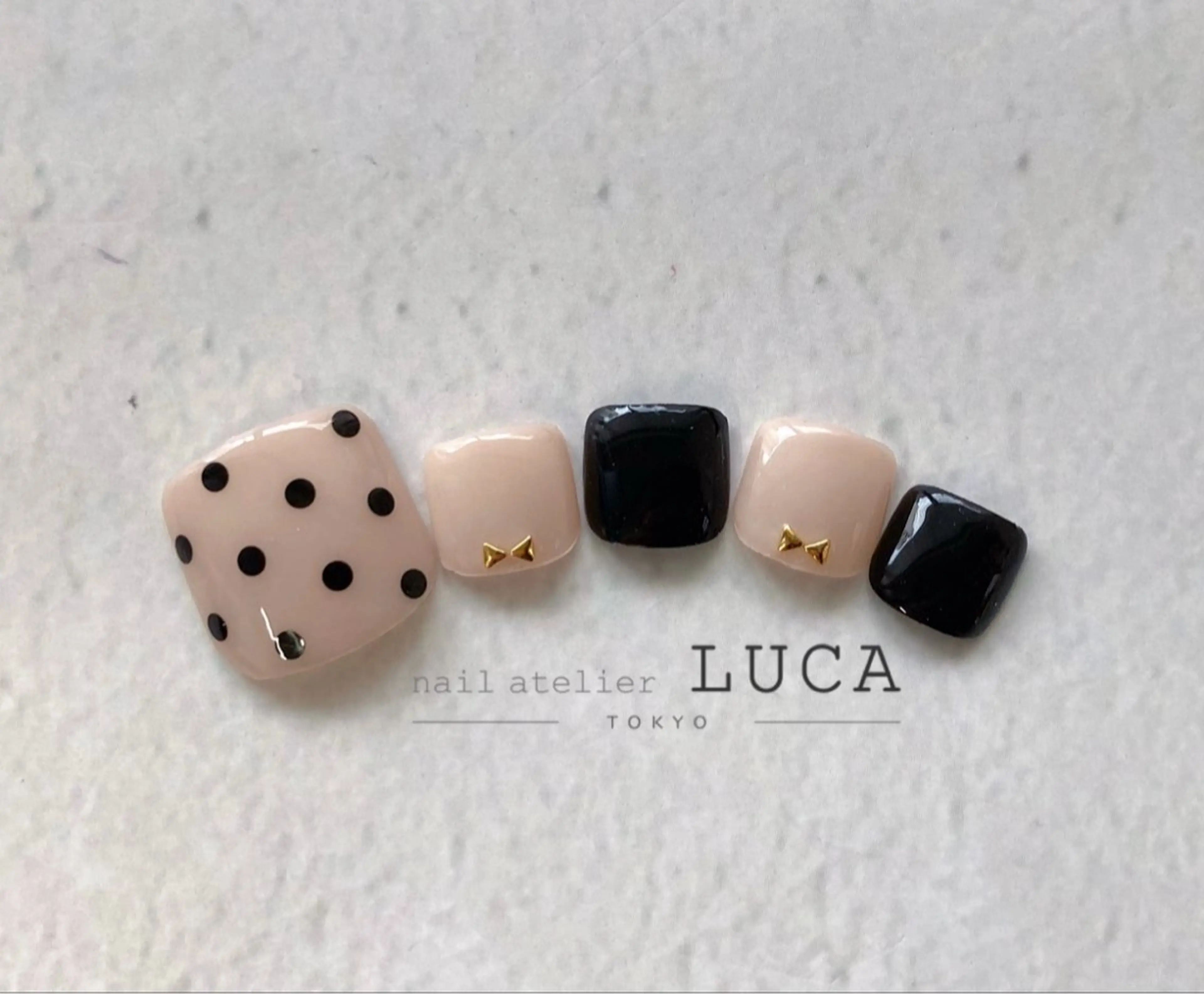 ネイル フレンチネイル ジェルネイル パラジェル シンプルネイル ネイルアトリエルカ 米原のネイルデザイン