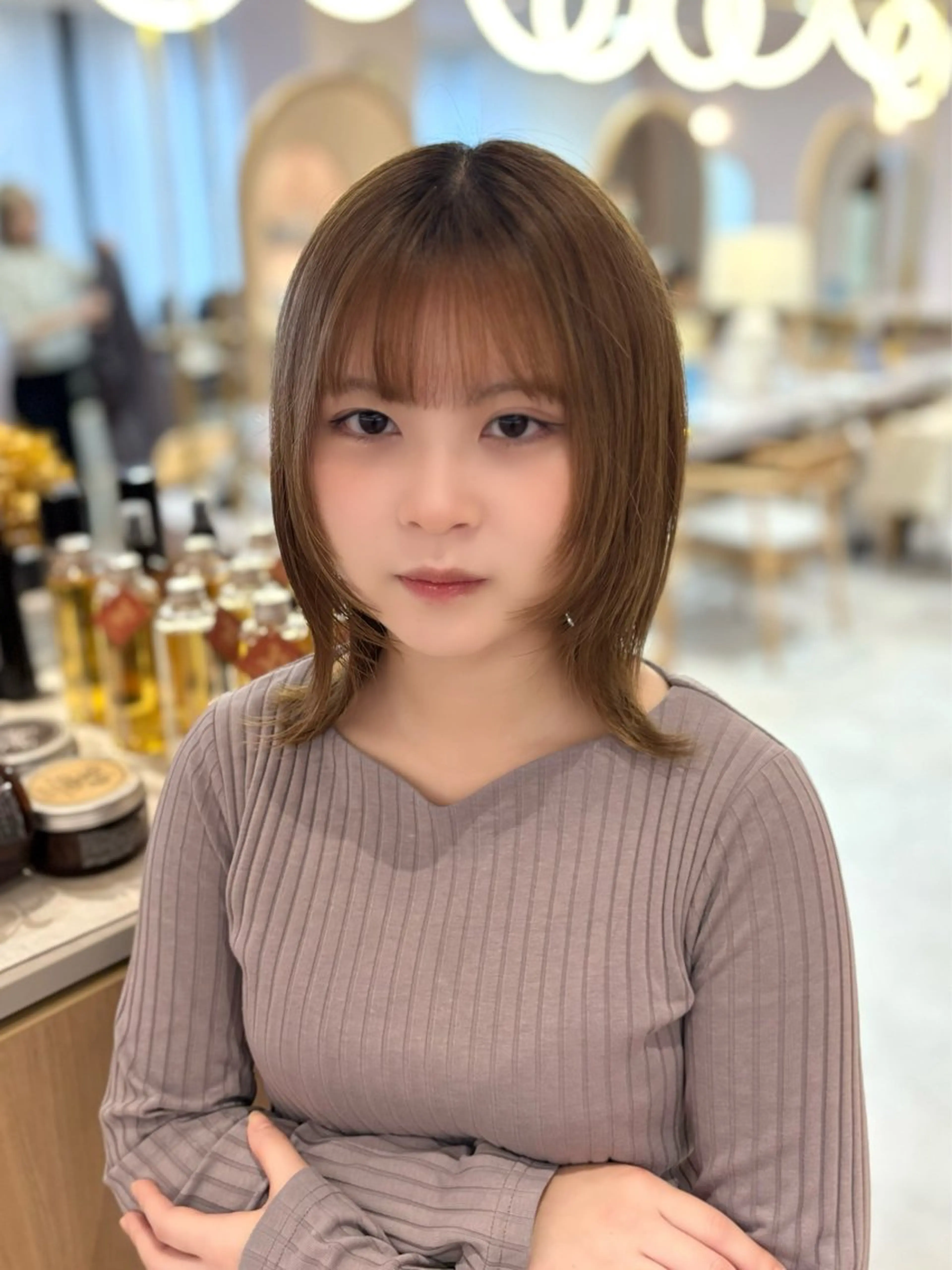 ミディアム カット merc.谷本 澪のヘアスタイル