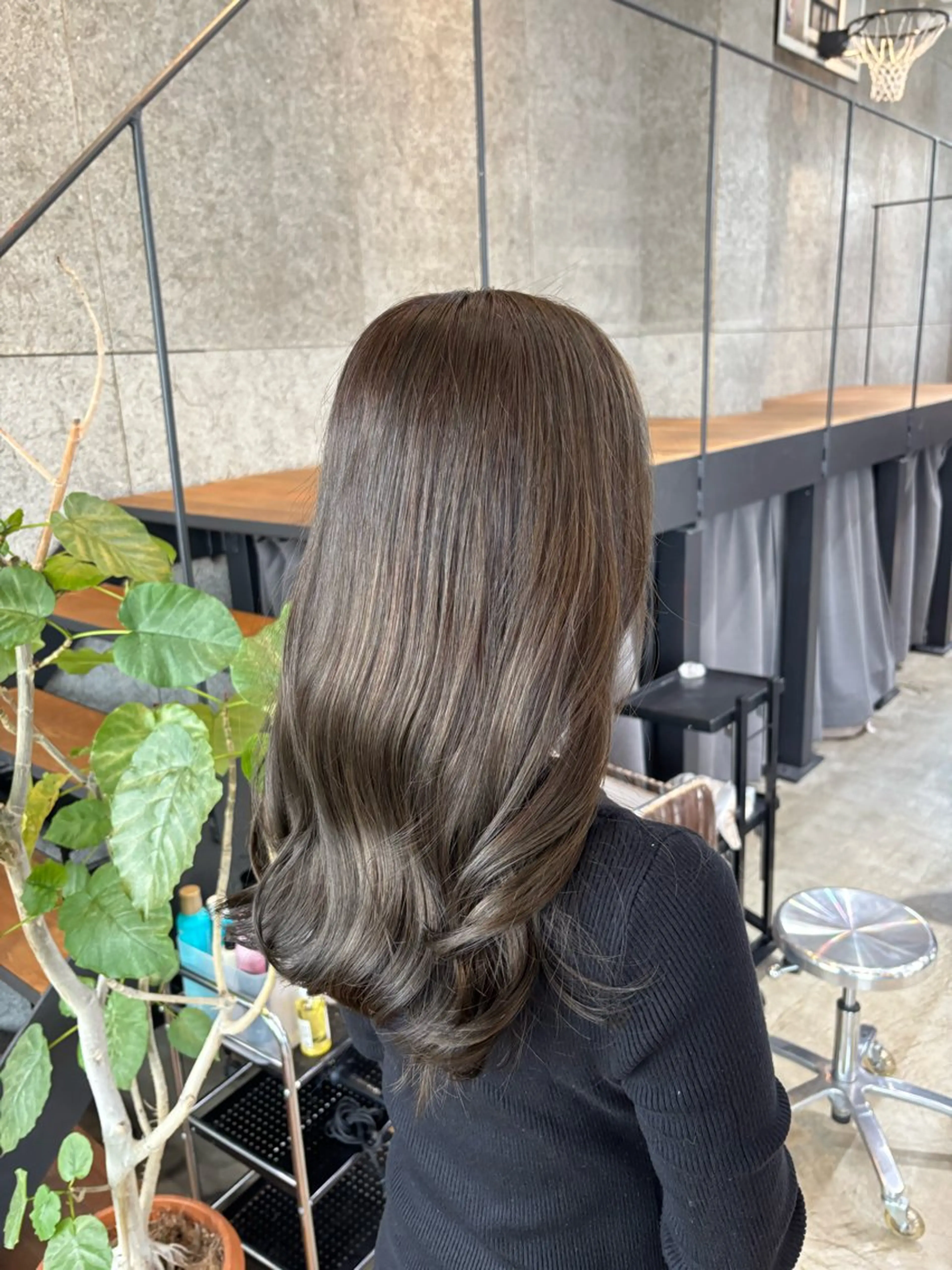 ロング カラー ヘアカラー 🎪🩰艶/モテ カラー❣️reinaのヘアスタイル