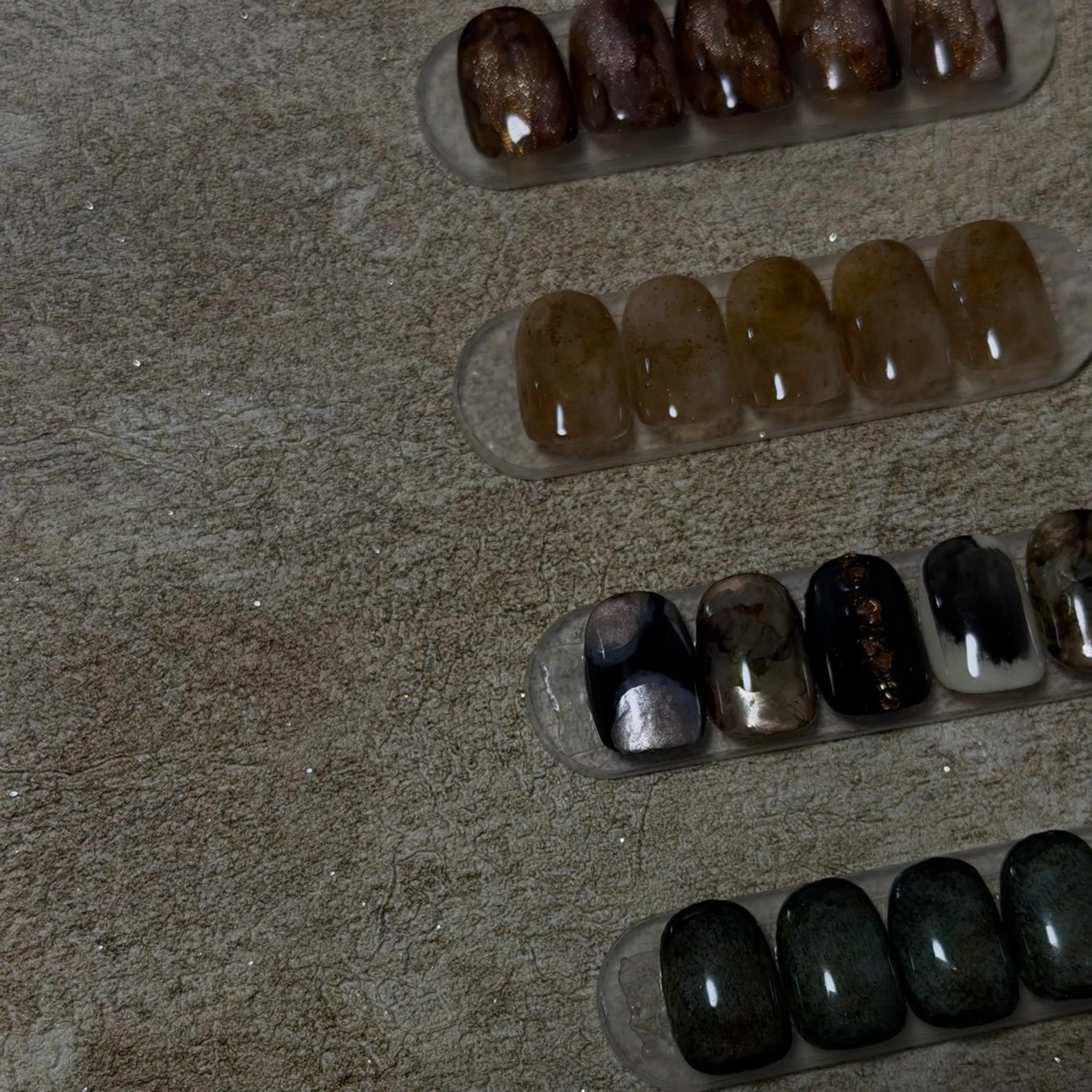 ◽️ネイルスクールにてデザインネイル【オフなし】 《12/22(月)11:15限定》⚠️必ず注意事項をご一読下さいの写真