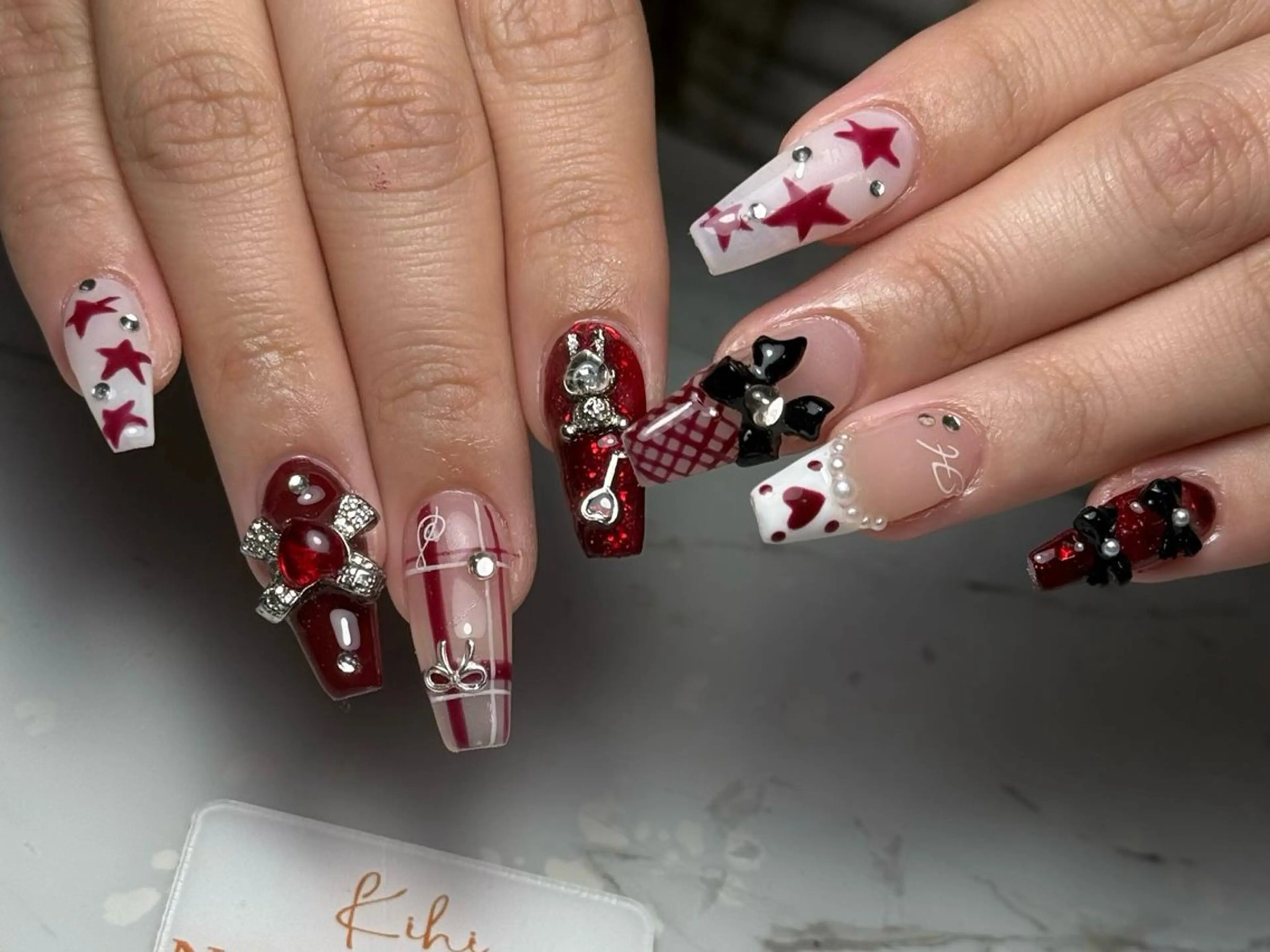 ネイル アートネイル フレンチネイル ジェルネイル グラデーション 韓国ネイル さくら💮💮 【オフ無料】のネイルデザイン