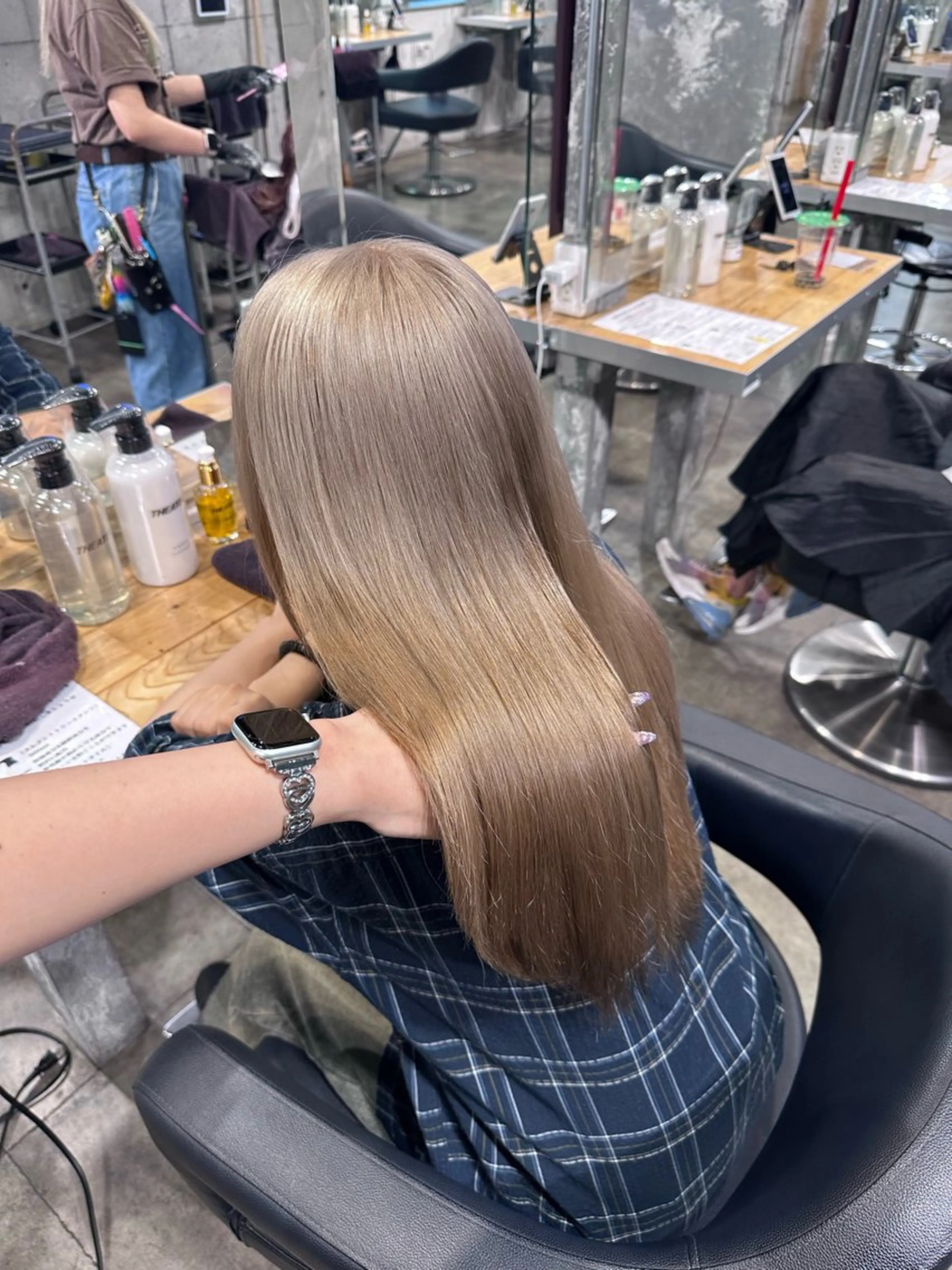 カラー 海外トレンドヘア🤍 sumireのヘアスタイル