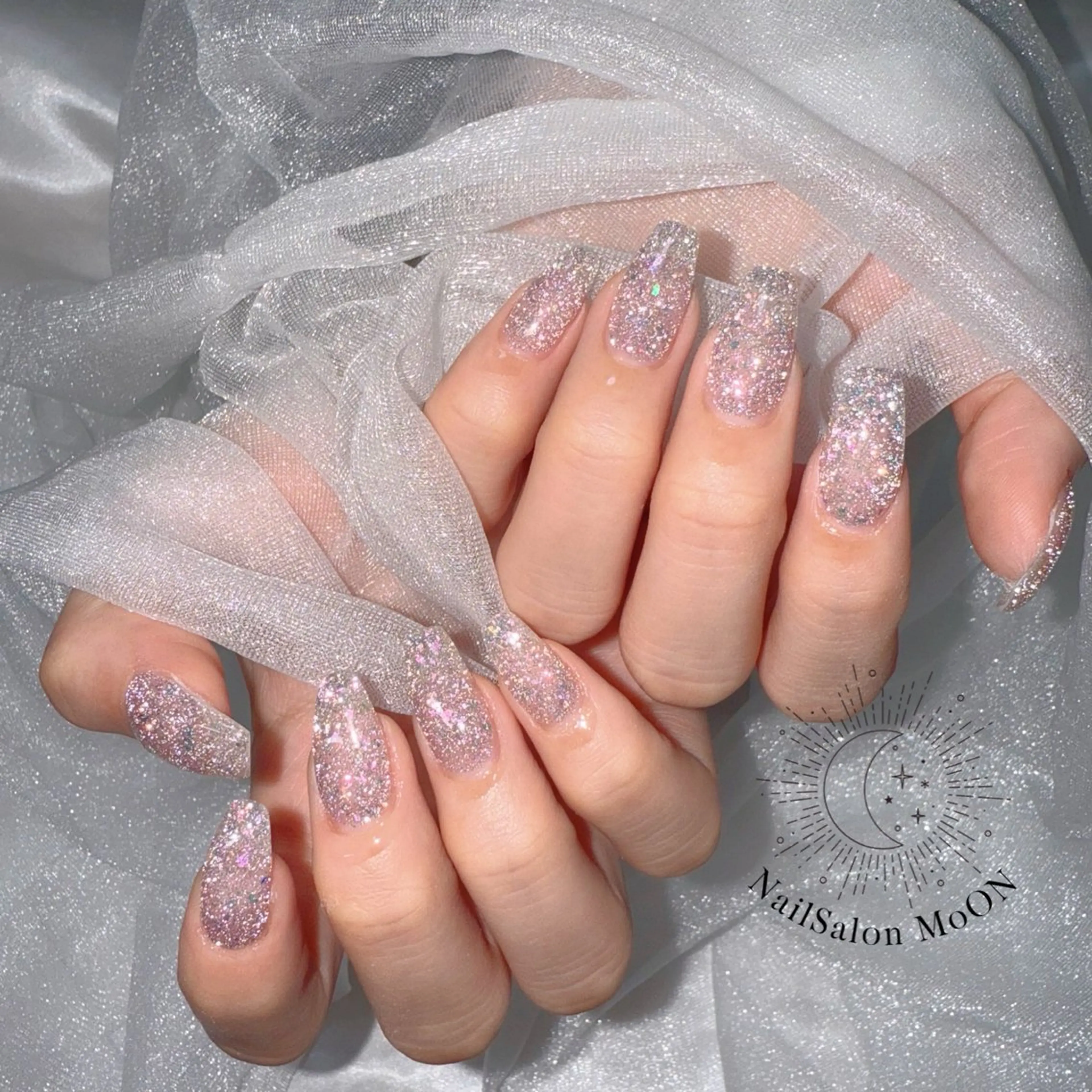 ネイル フラッシュネイル ラメ(グリッター) MoON...❤︎ MeGuのネイルデザイン