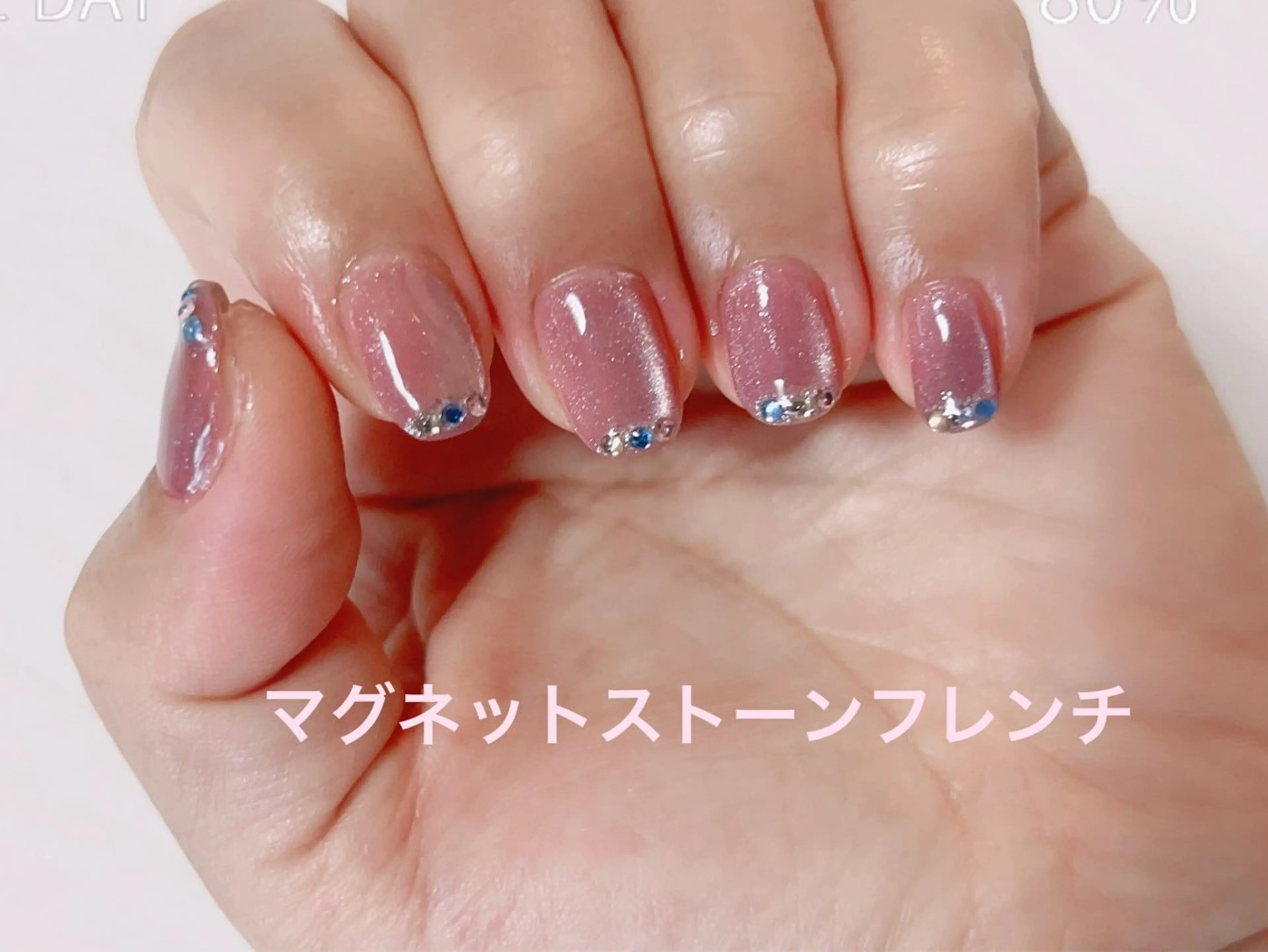 ネイル トモエ ちゃんのネイルデザイン