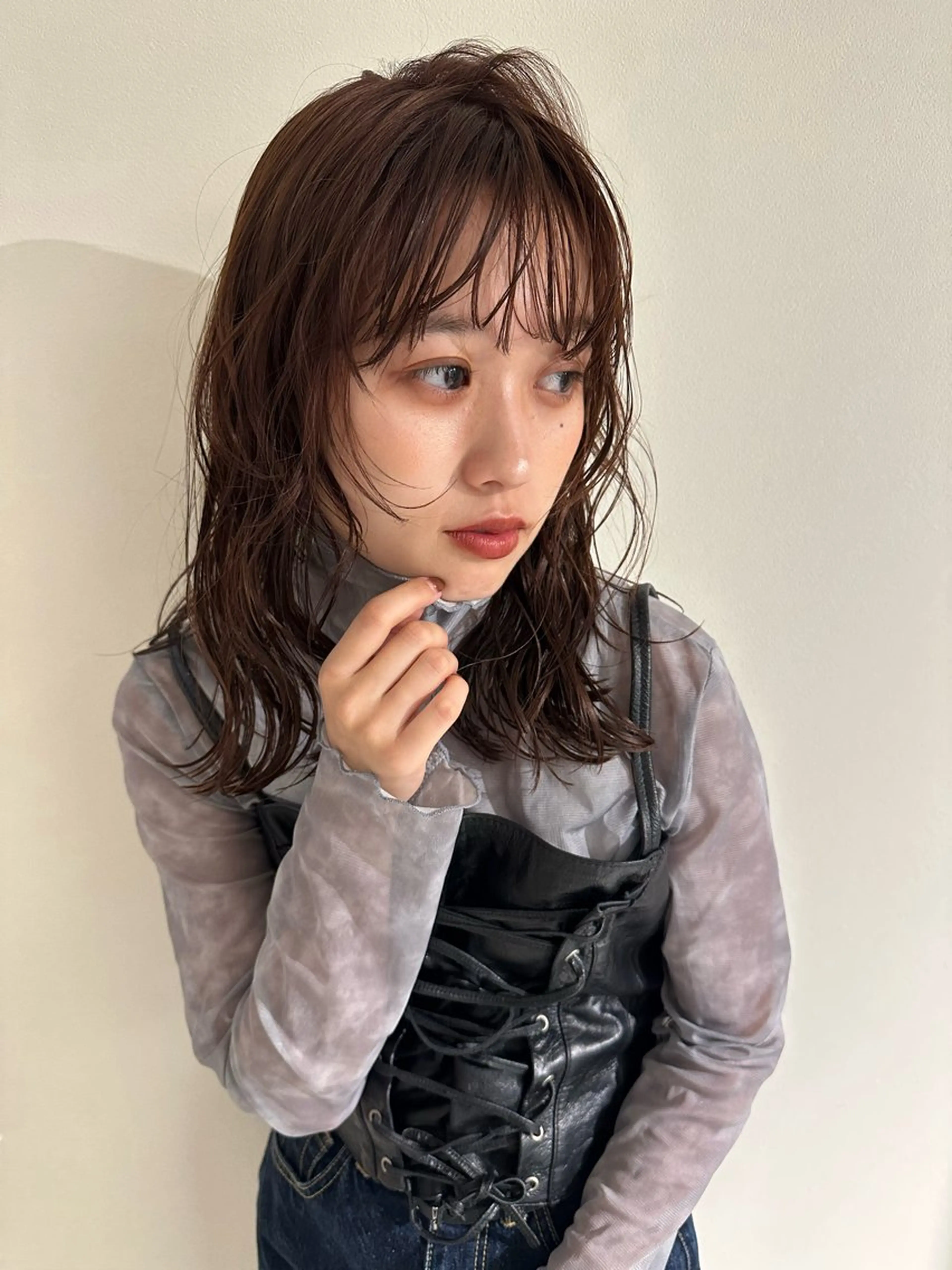 ミディアム AVANCE emiのヘアスタイル