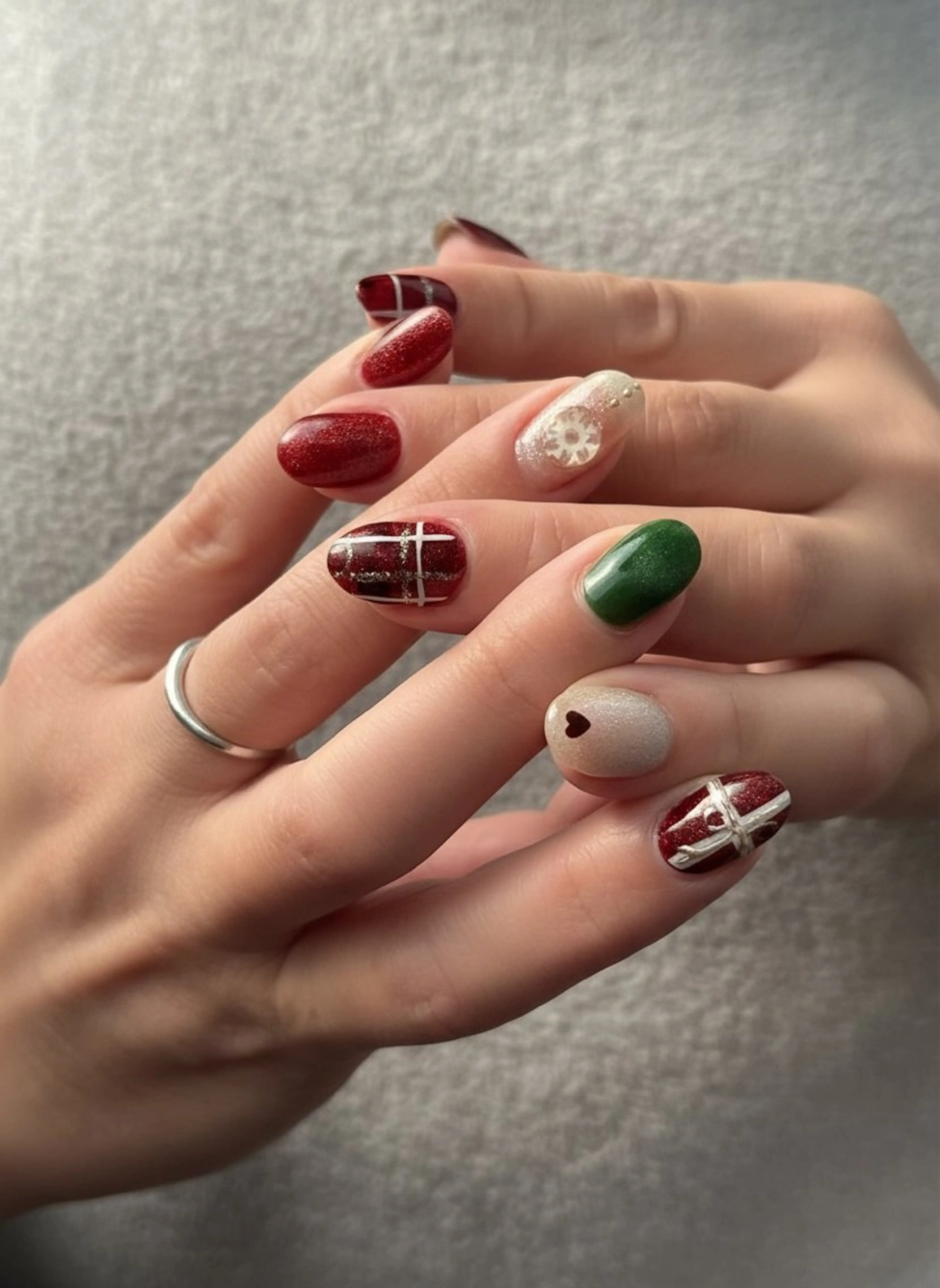 ネイル 冬ネイル クリスマス ハンドネイル ネイルサロン UMy所属・守谷ネイル ◆UMy◆のネイルデザイン