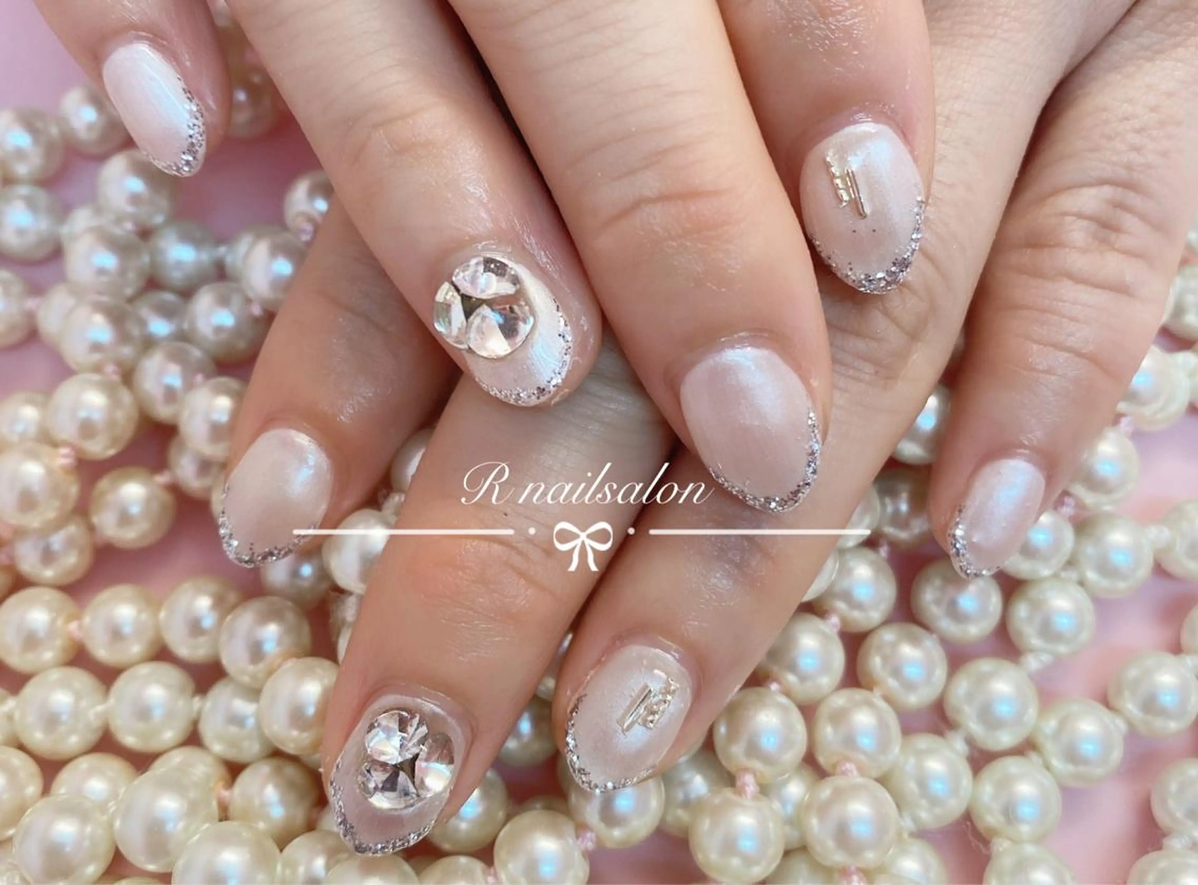 ショート R NAILSALONのネイルデザイン