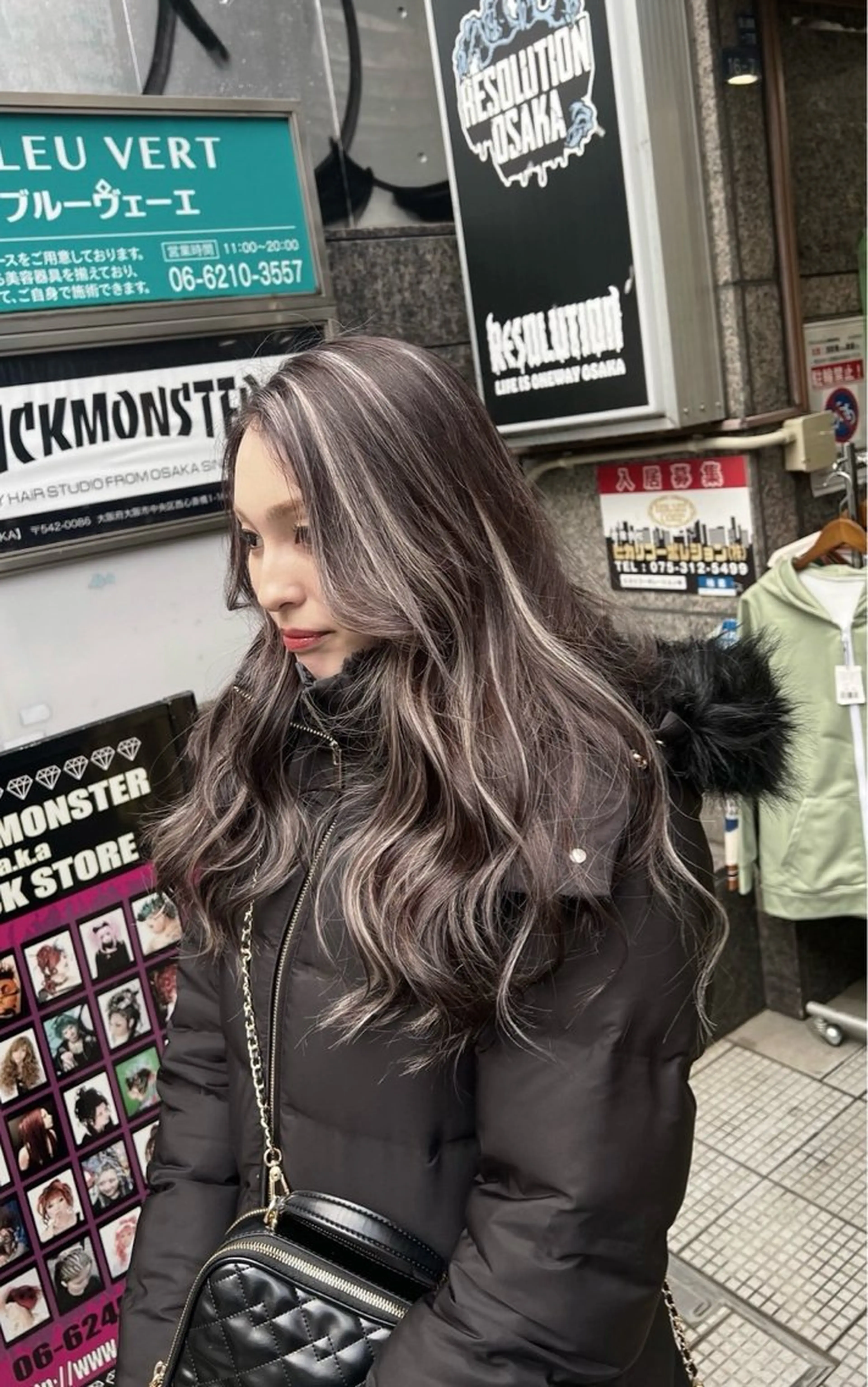 ロング カラー ダークグレー ダークグレージュ グレージュ ハイライトカラー ハイライト ヘアカラー トリートメント ROBIN所属・指名数No.1 /NAOYAのヘアスタイル