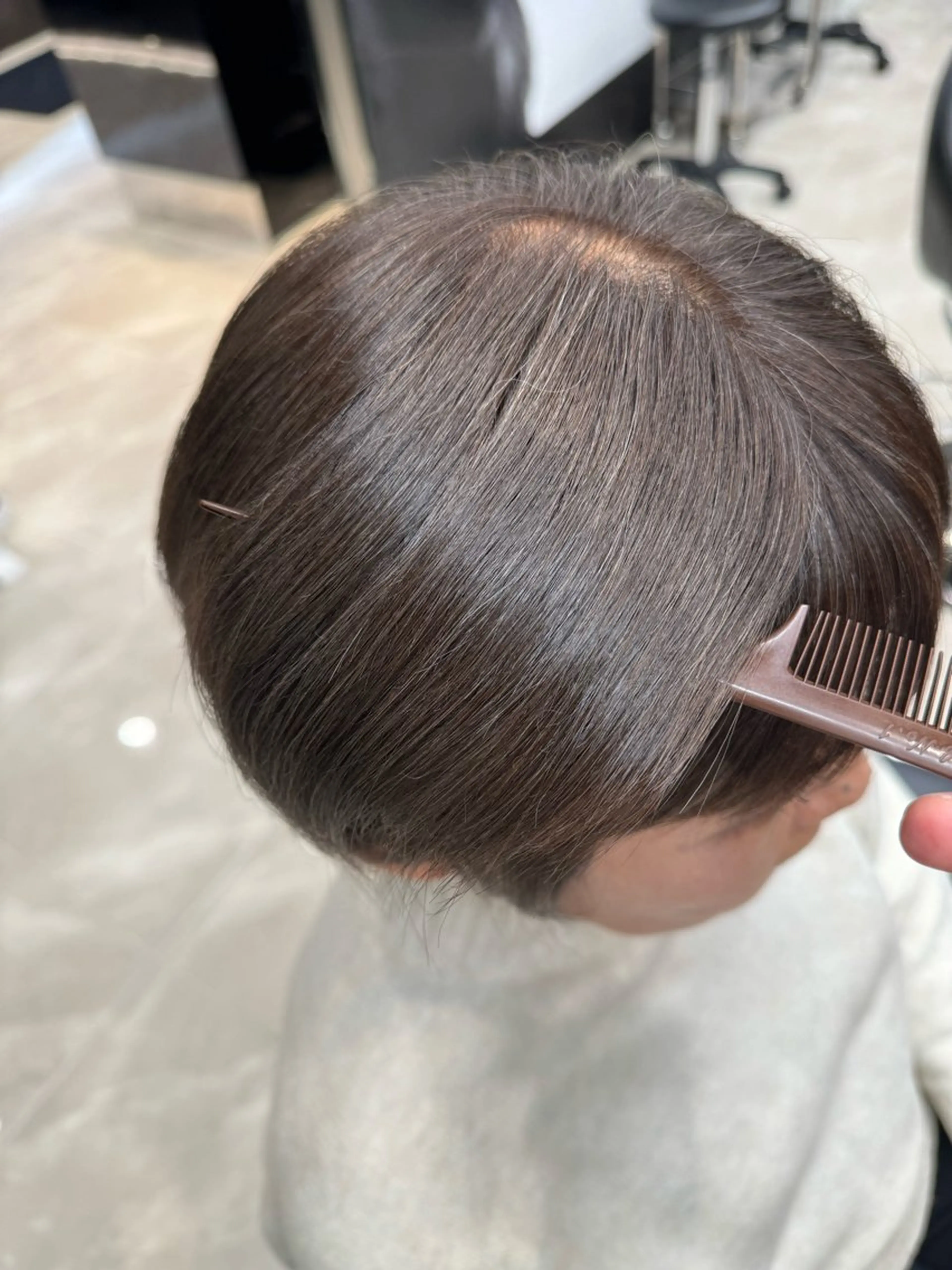 ショート カラー カット ヘアカラー トリートメント 美髪に人生を賭けた 白髪と癖毛特化美容師のヘアスタイル