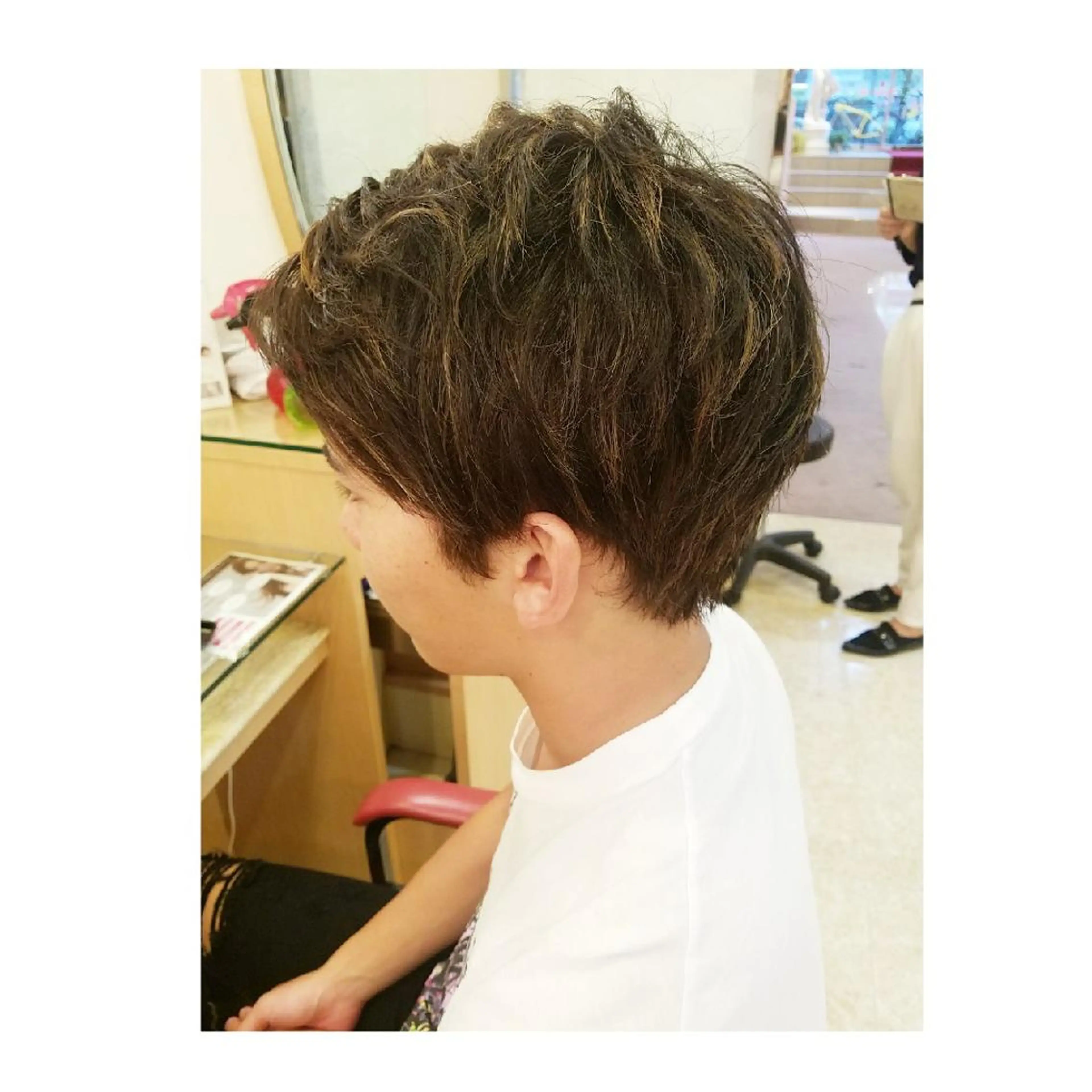 メンズ カラー メンズハイライト ハイライトカラー EMANON名古屋所属・美谷添（ミヤゾエ） まどか大人ヘアサロンのヘアスタイル