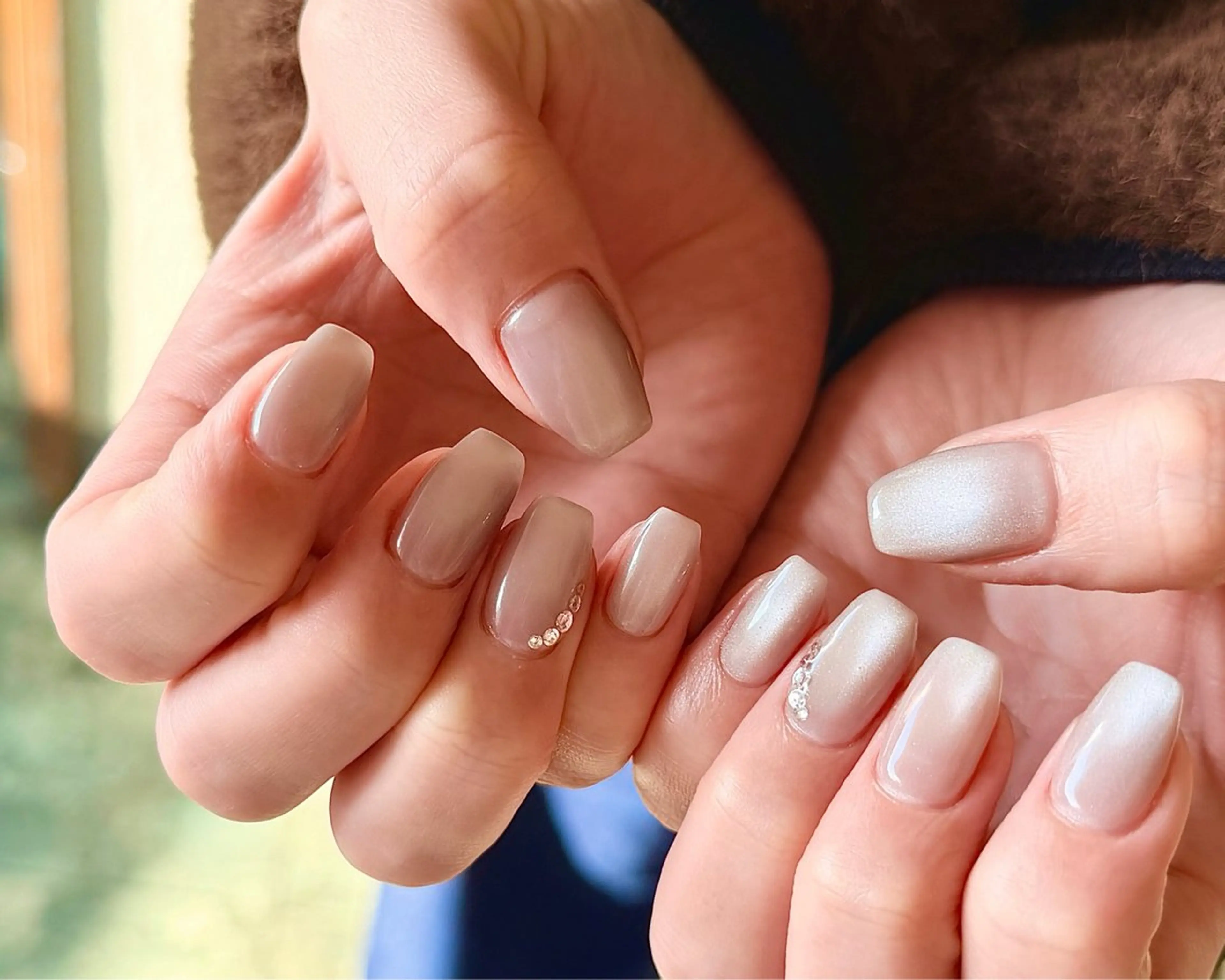 ネイル マグネットネイル マグネットワンカラー ワンカラーネイル ストーンネイル bepiyl SAKIのマツエク・マツパデザイン