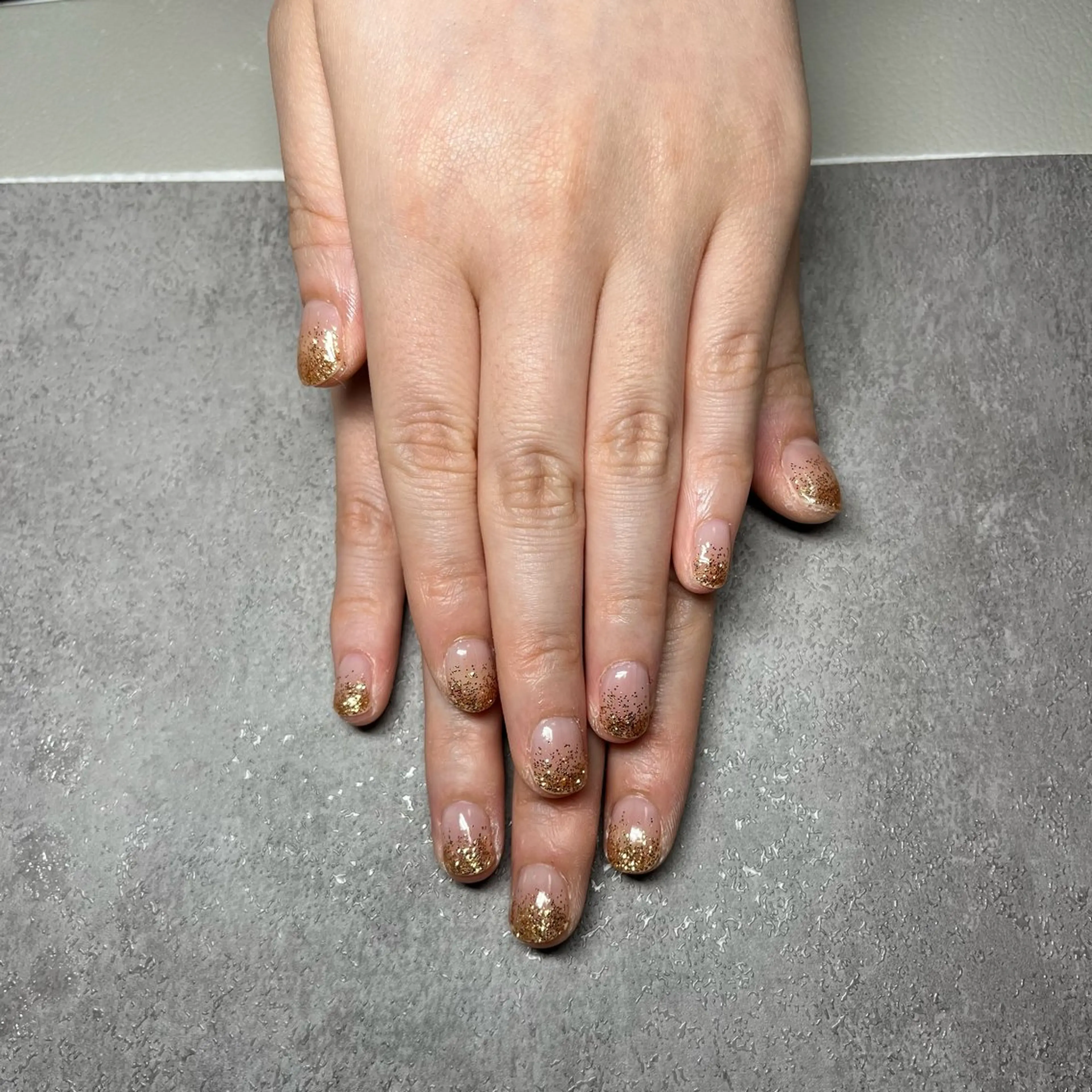 ネイル Can I Dressy 錦糸町店所属・泉水 香穂のネイルデザイン