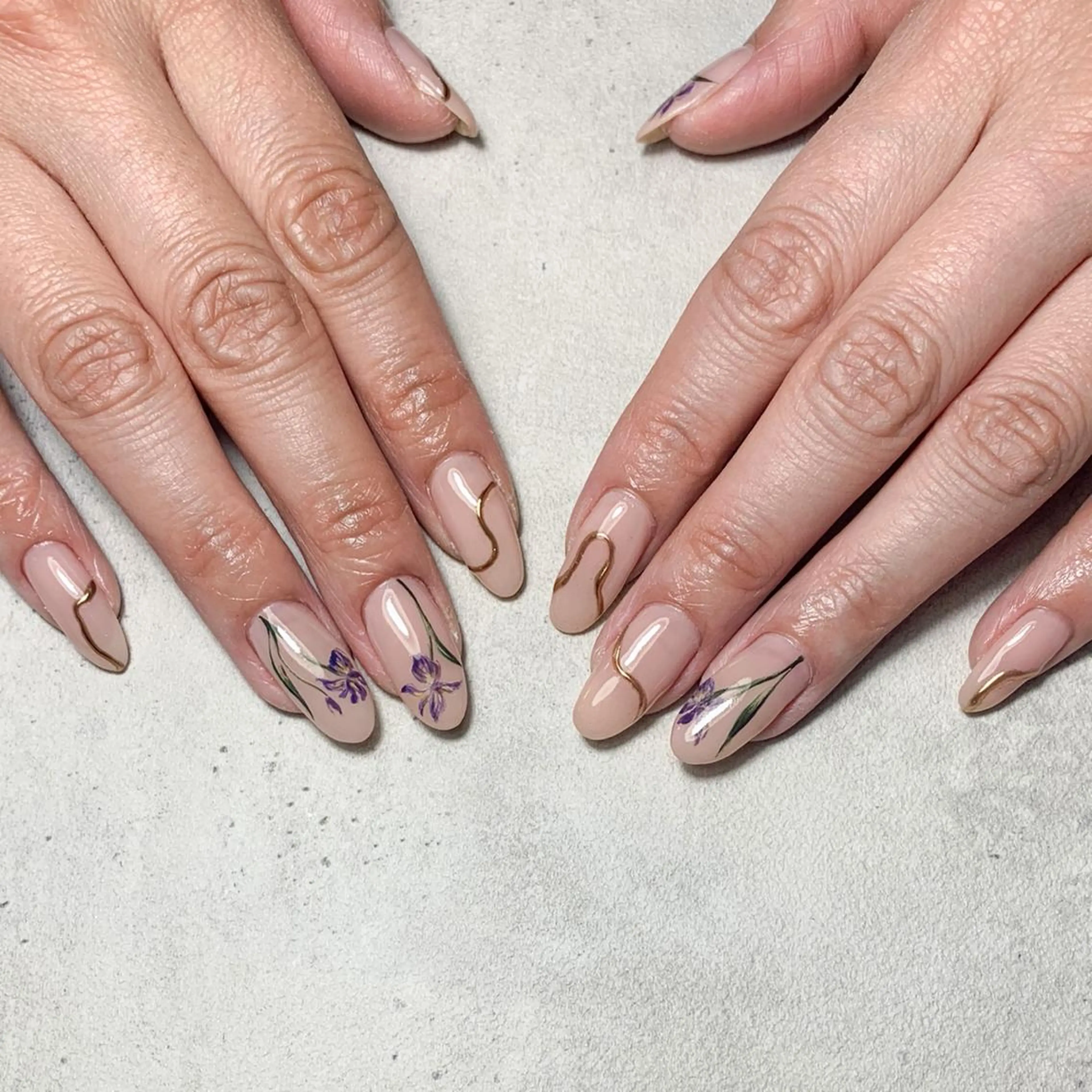 ネイル atelier　FIORITURA所属・FIORITURA aiのネイルデザイン