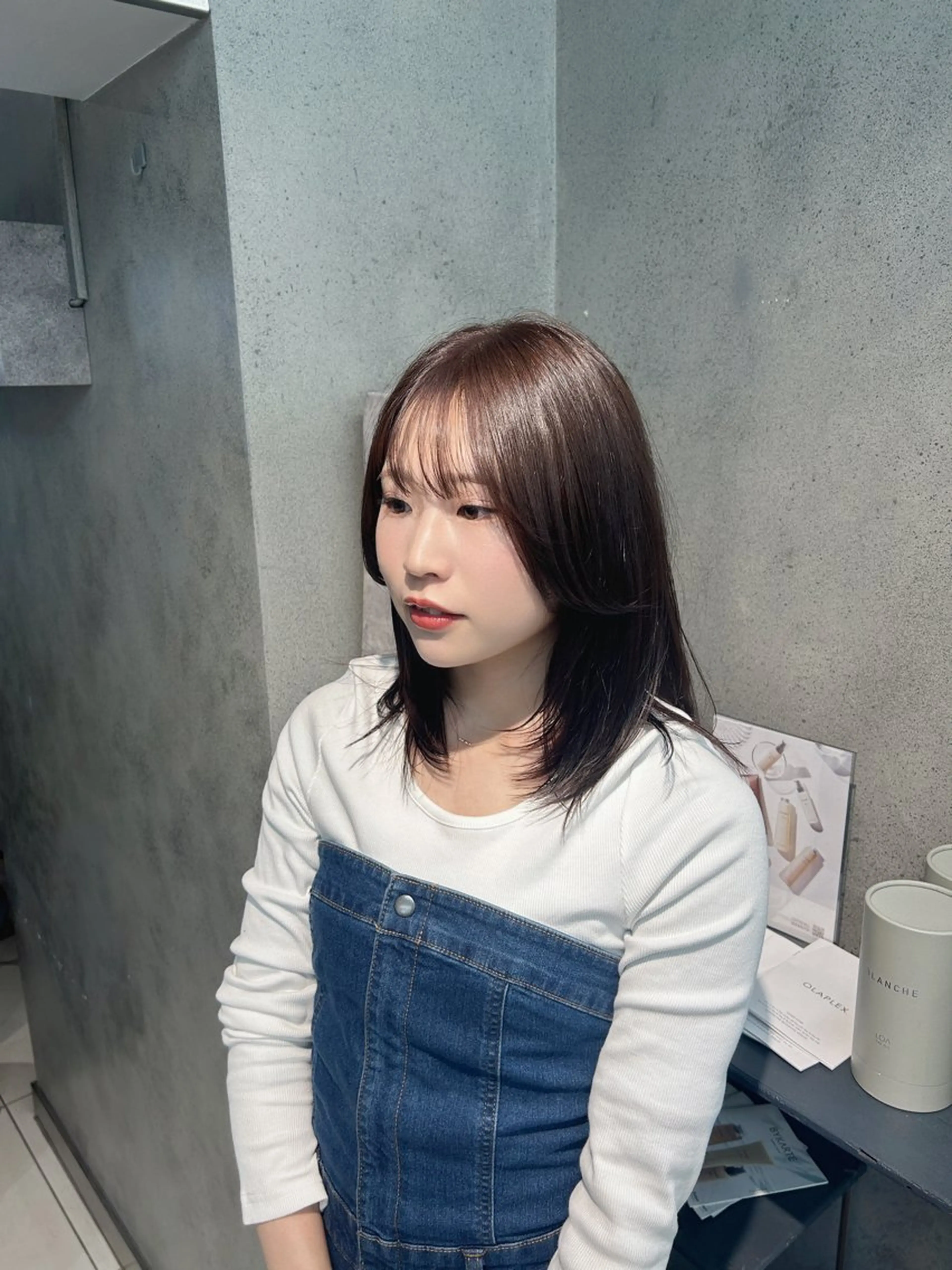 ミディアム レイヤー×ツヤカラー 渋谷/kougaのヘアスタイル