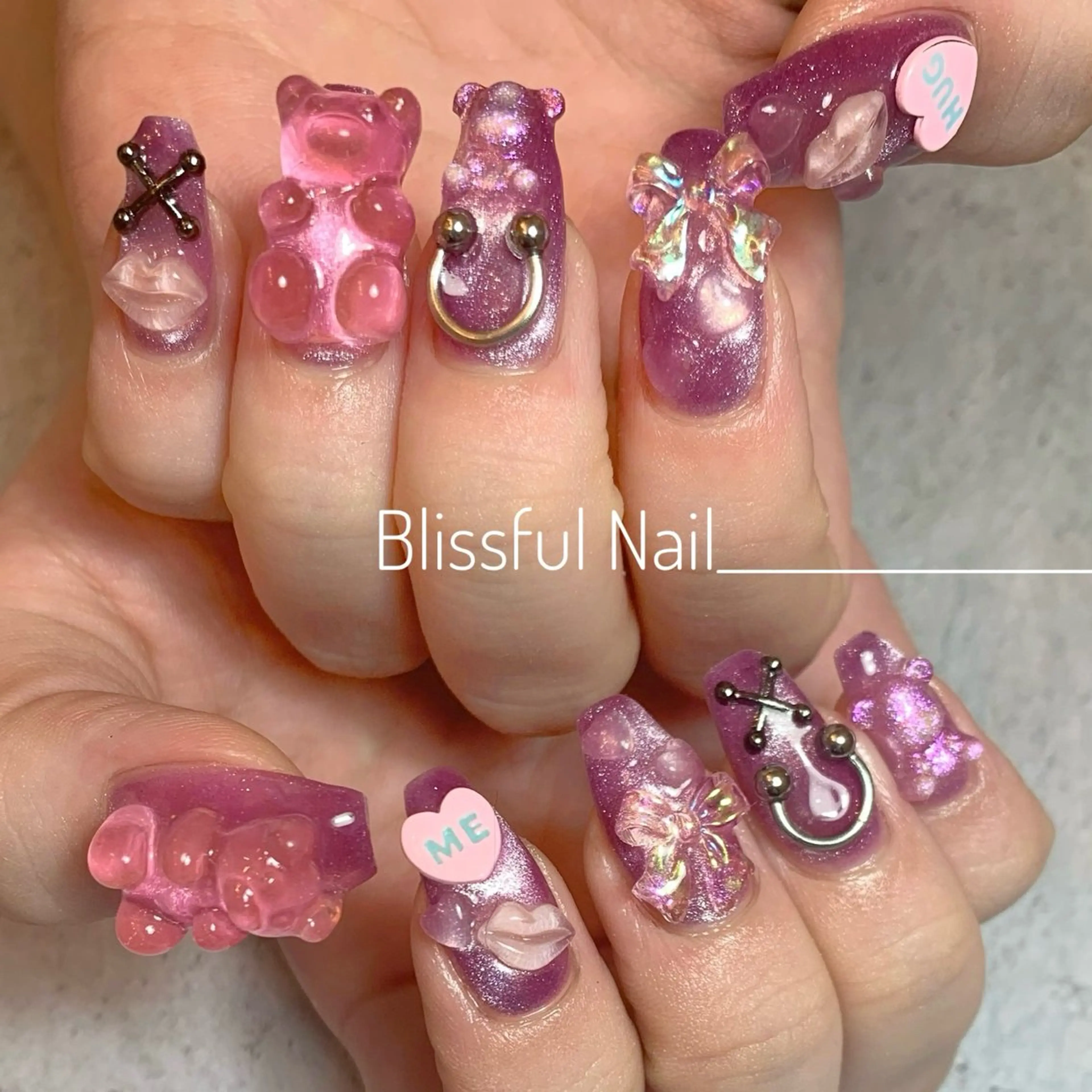 ネイル マグネットネイル ハンドネイル Blissful💅 Yurika✩࿐⋆*のネイルデザイン