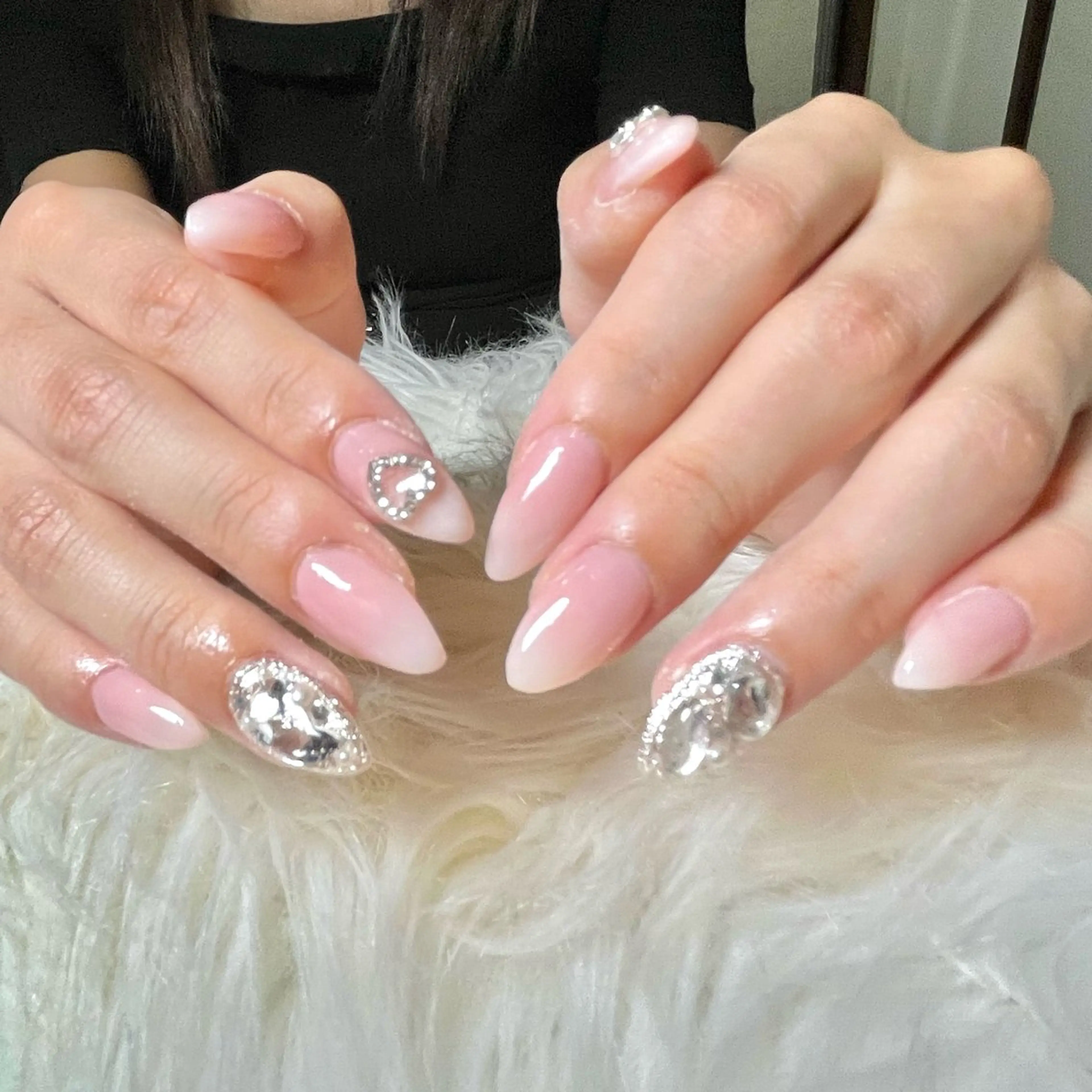 ネイル ハンドネイル ハンドケア hohomi .のネイルデザイン