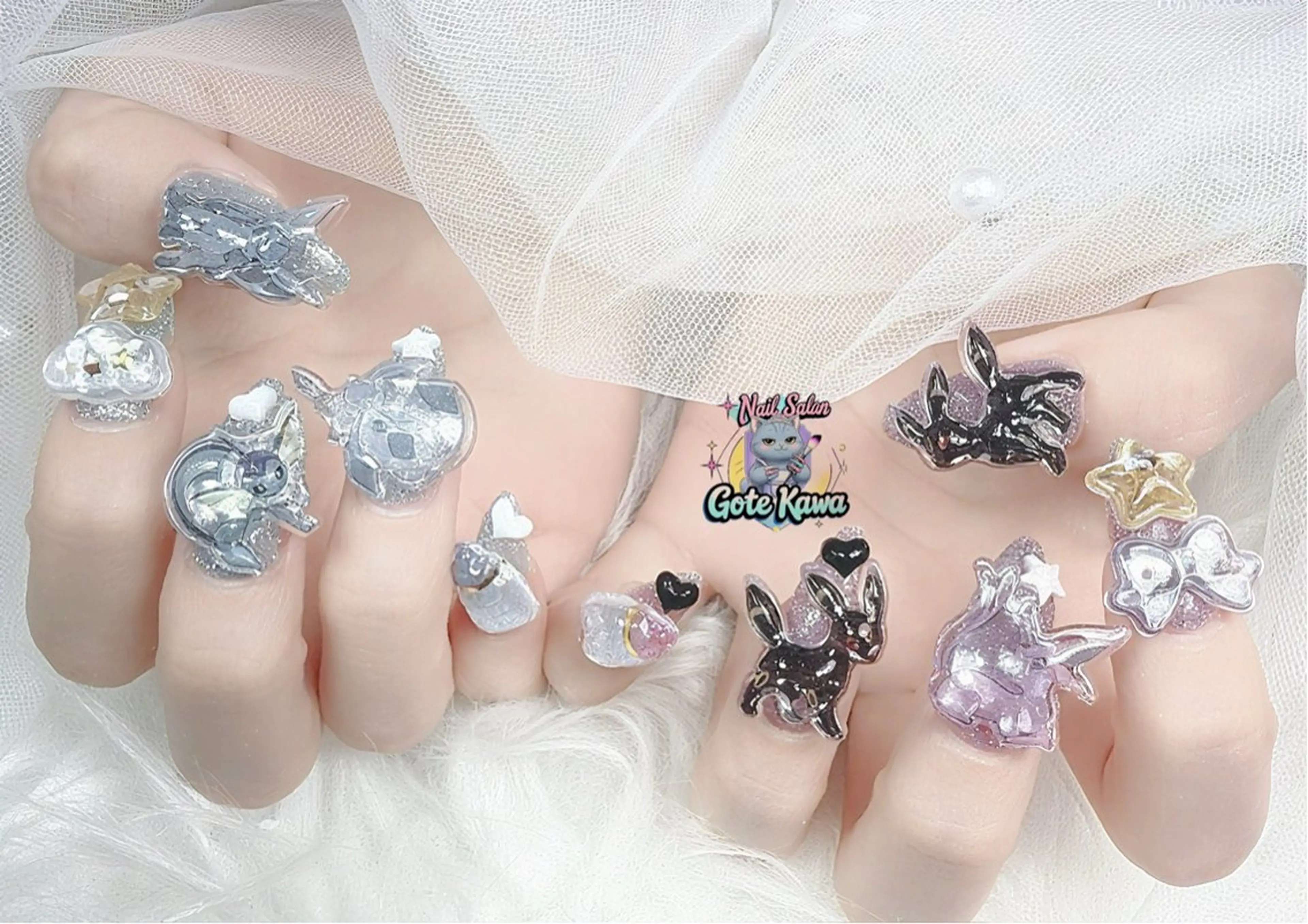 ネイル キラキラネイル 持ち込み ハンドネイル ハンドケア Gote Kawa nail salonのネイルデザイン