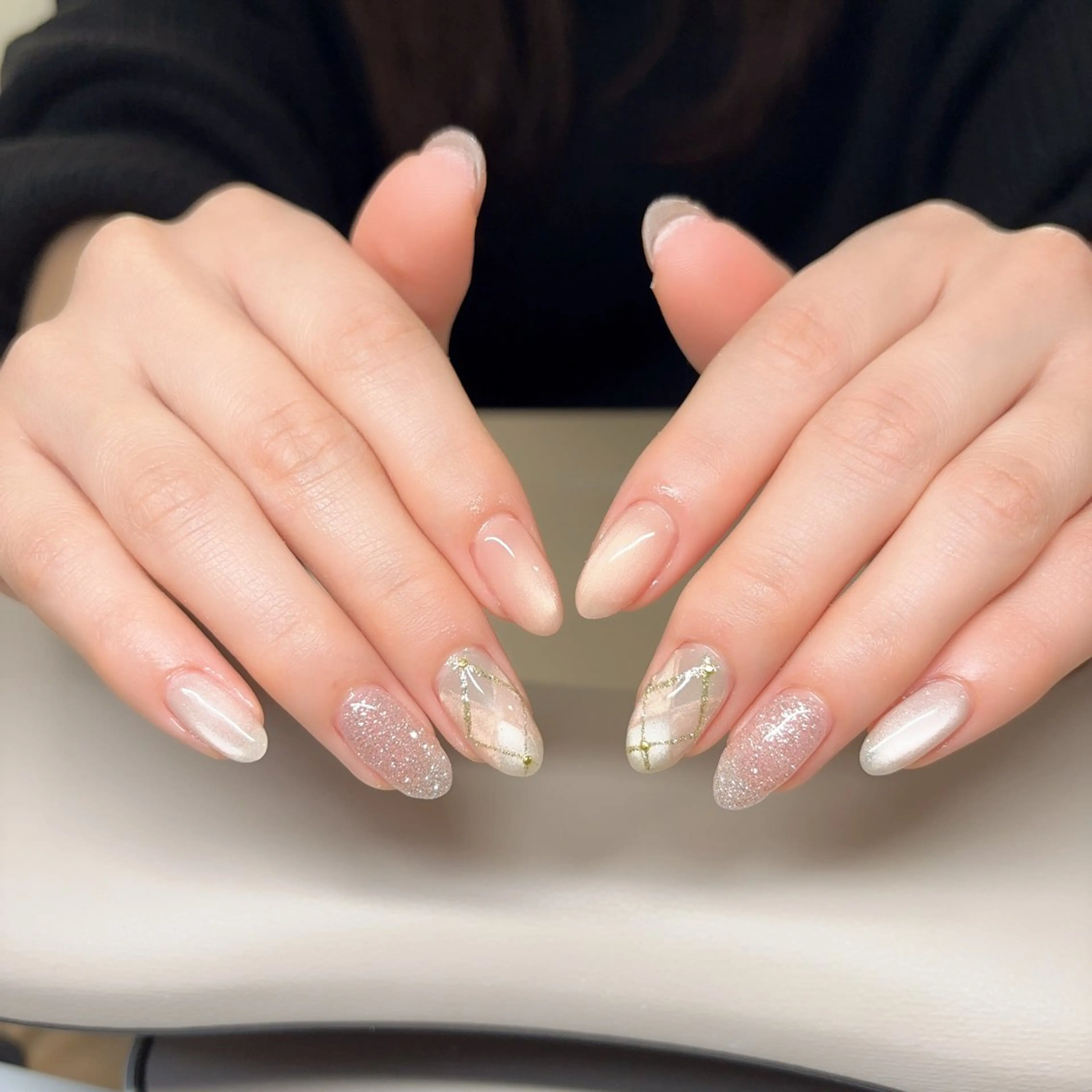 ネイル ハンドネイル 徳山 里美のネイルデザイン