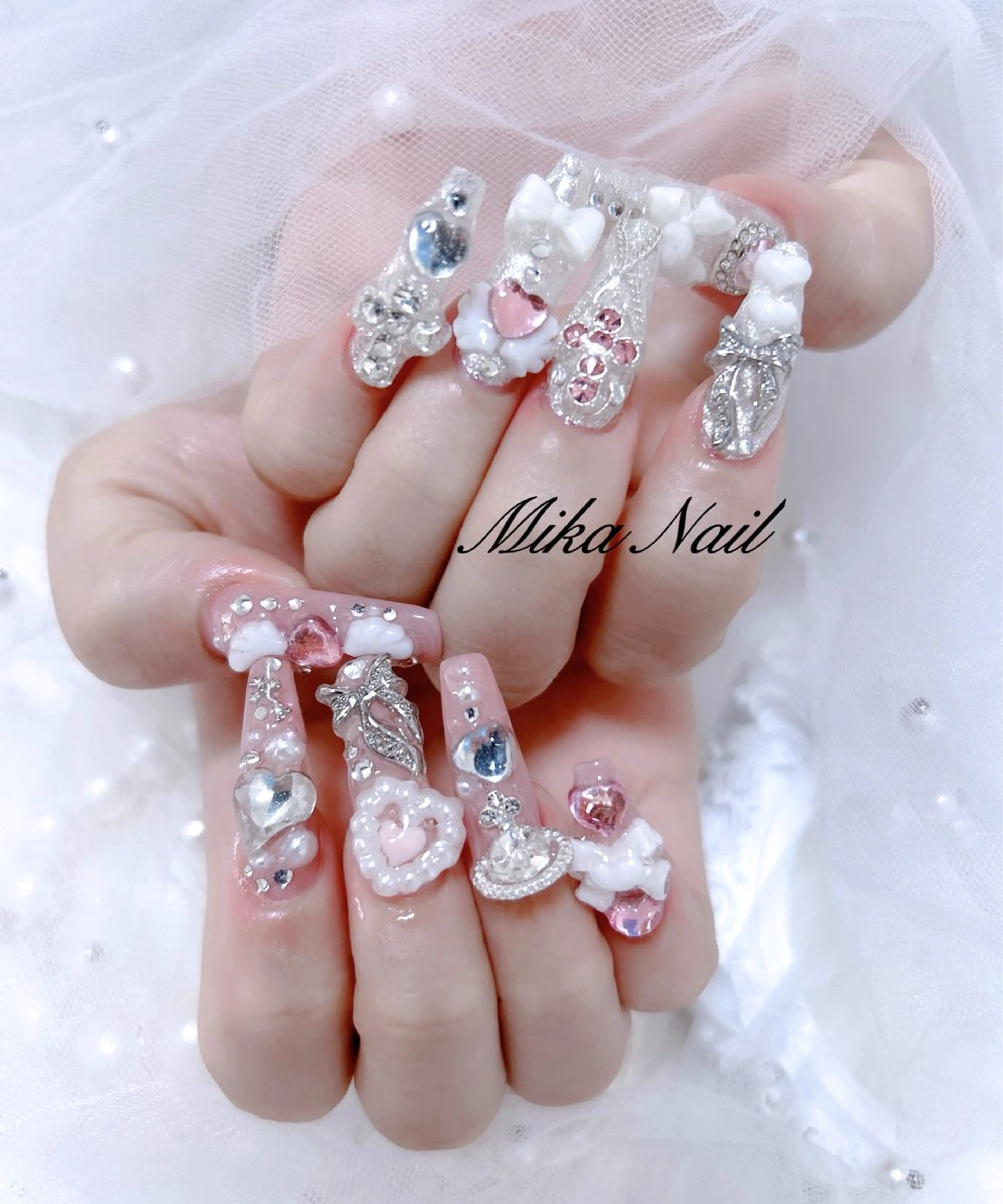 ネイル Mika Nailのネイルデザイン