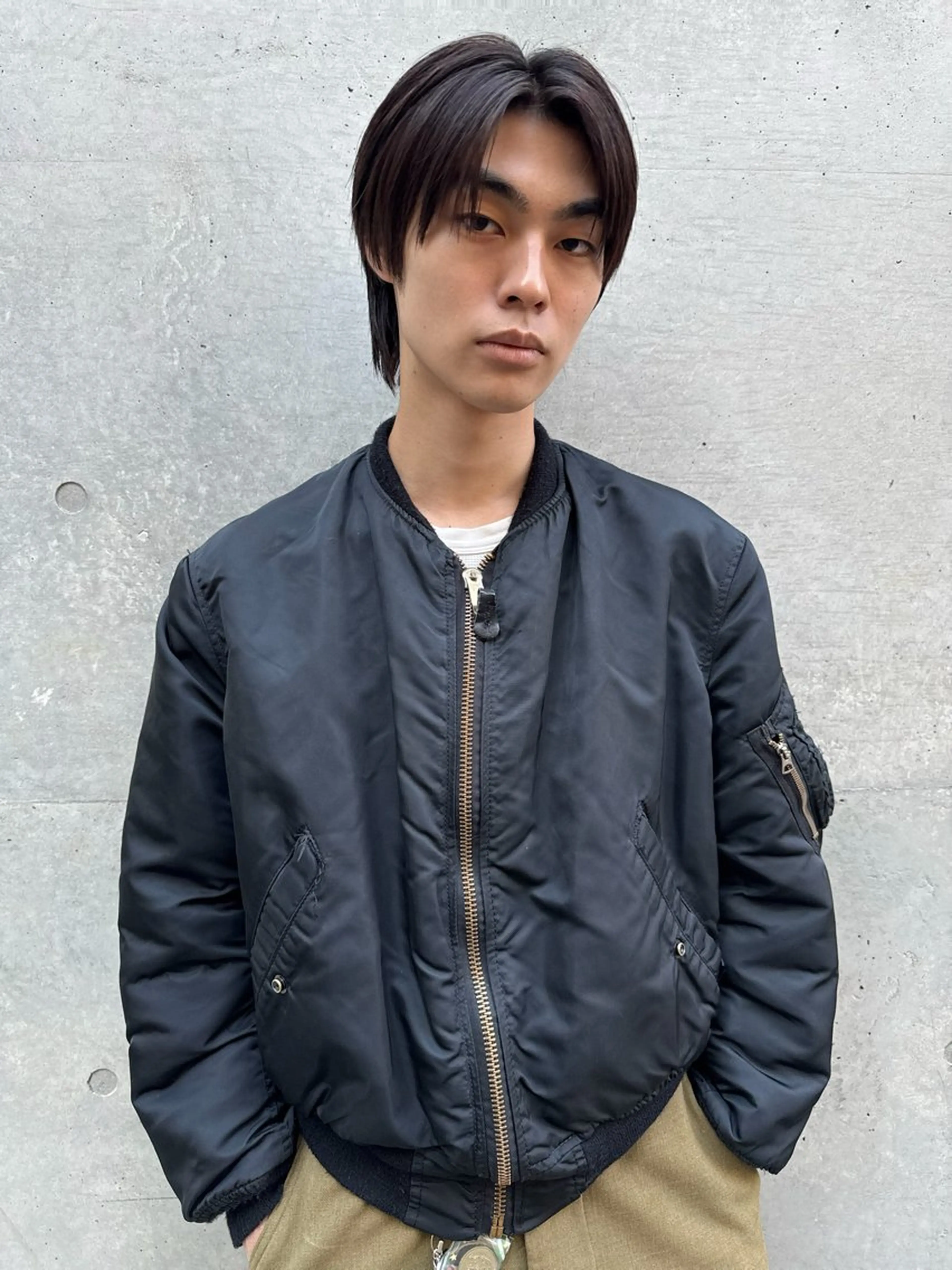 ショート メンズ センターパート カット 神田橋 翔太郎のヘアスタイル