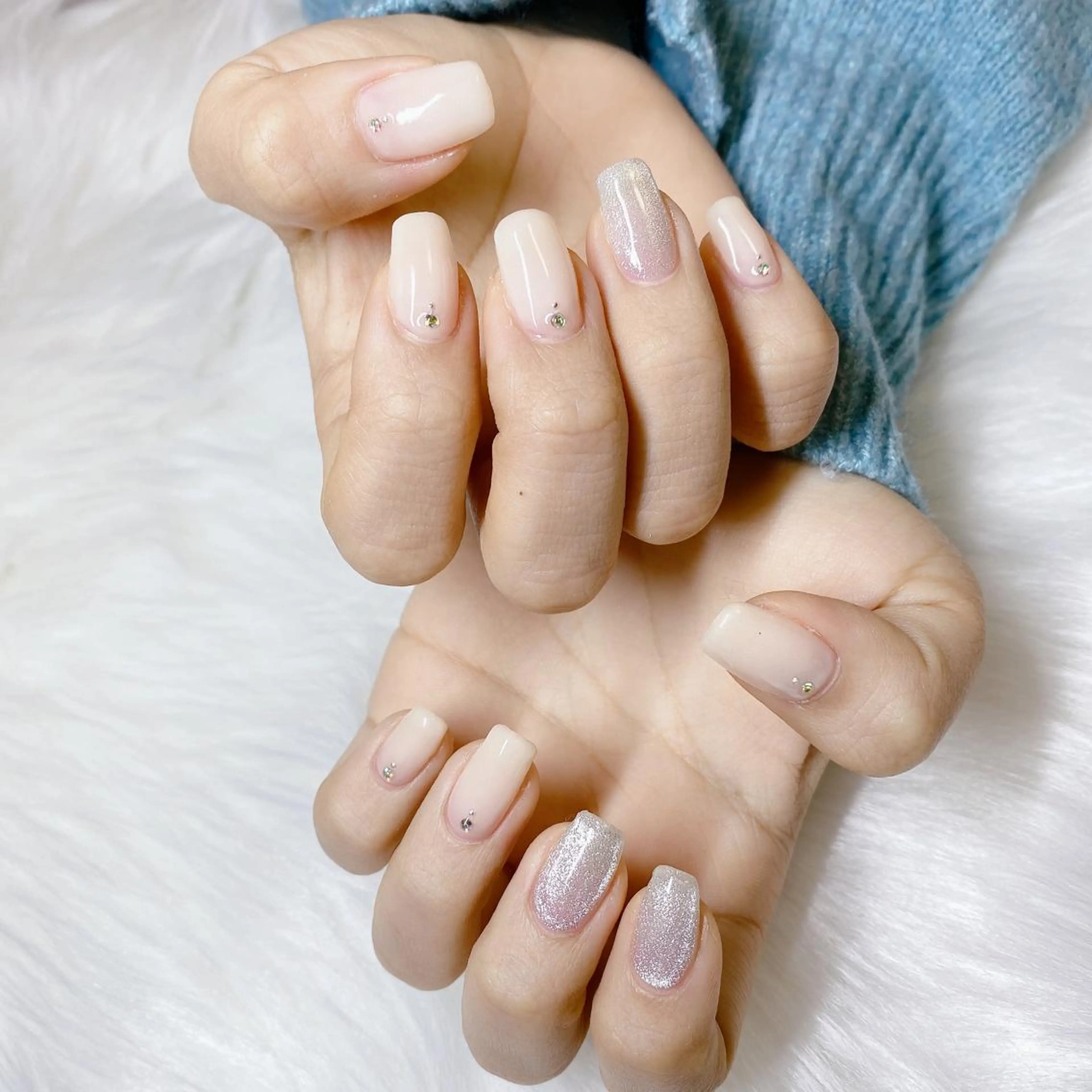 ネイル マグネットネイル ワンカラーネイル 結城 怜菜のネイルデザイン