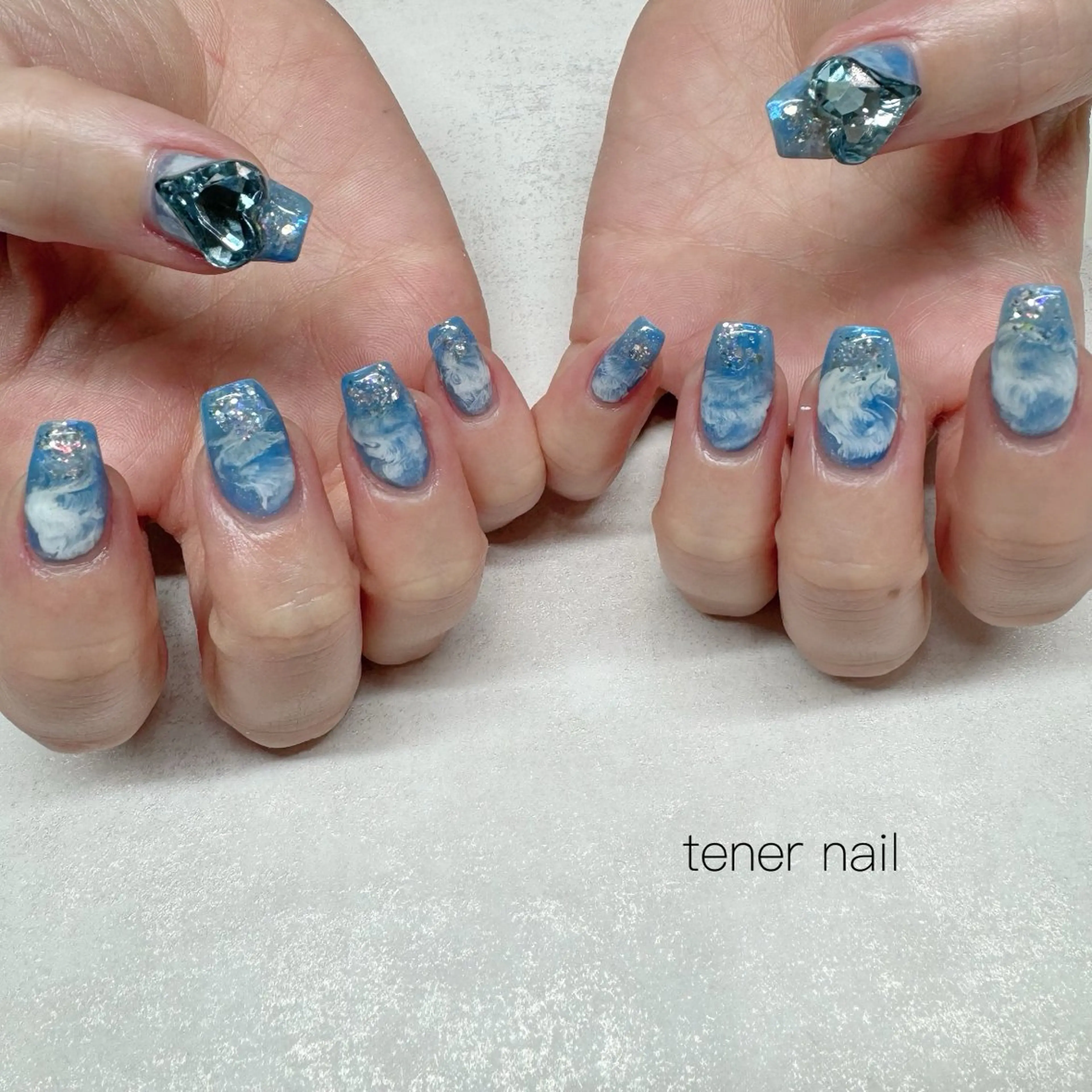 ネイル ハート ハンドネイル tener  nail  テネルネイル所属・テネルネイル tener nailのネイルデザイン