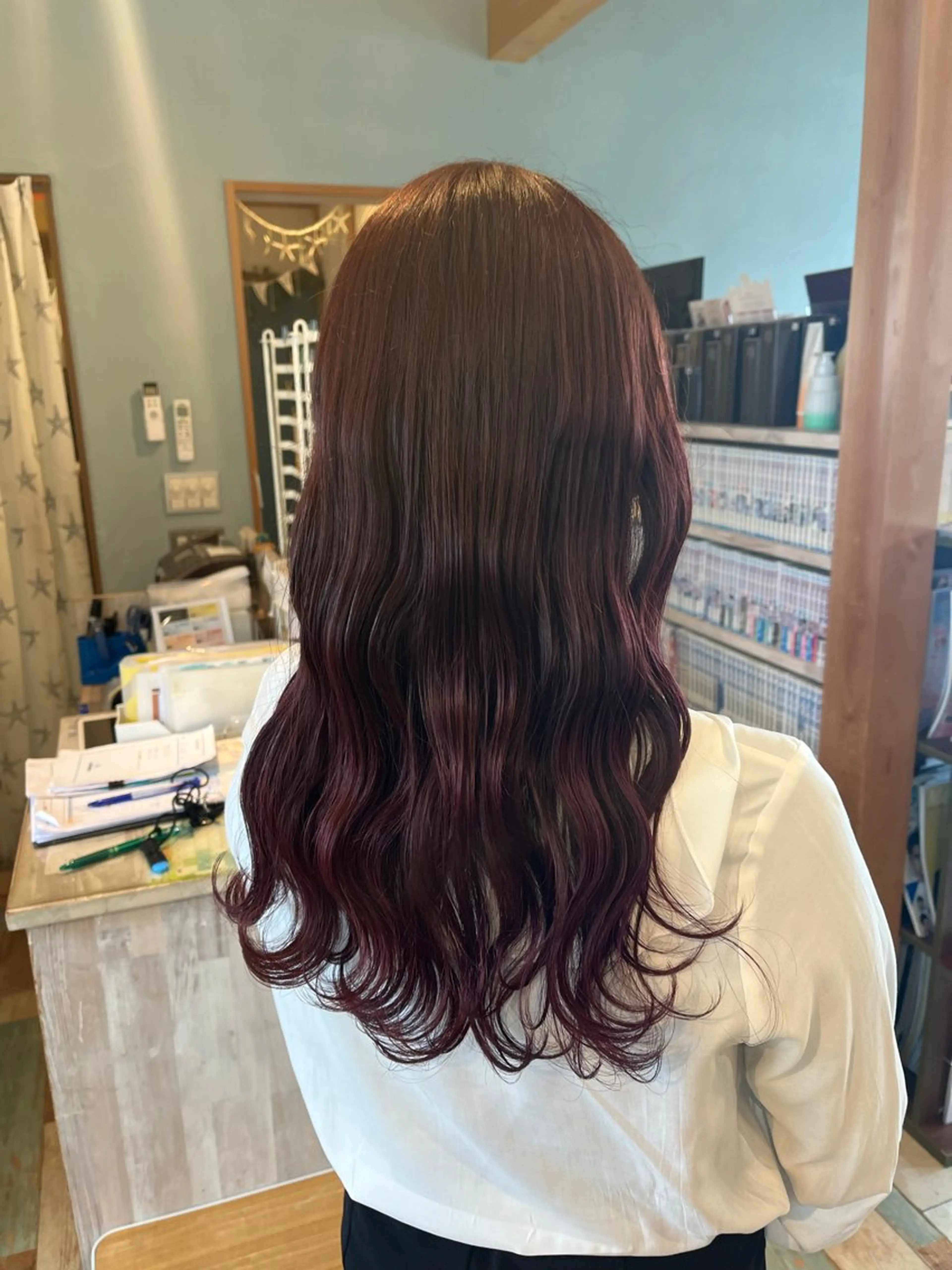 ロング カラー ピンクカラー キハコ豊橋岩田店所属・瀧本 知沙のヘアスタイル