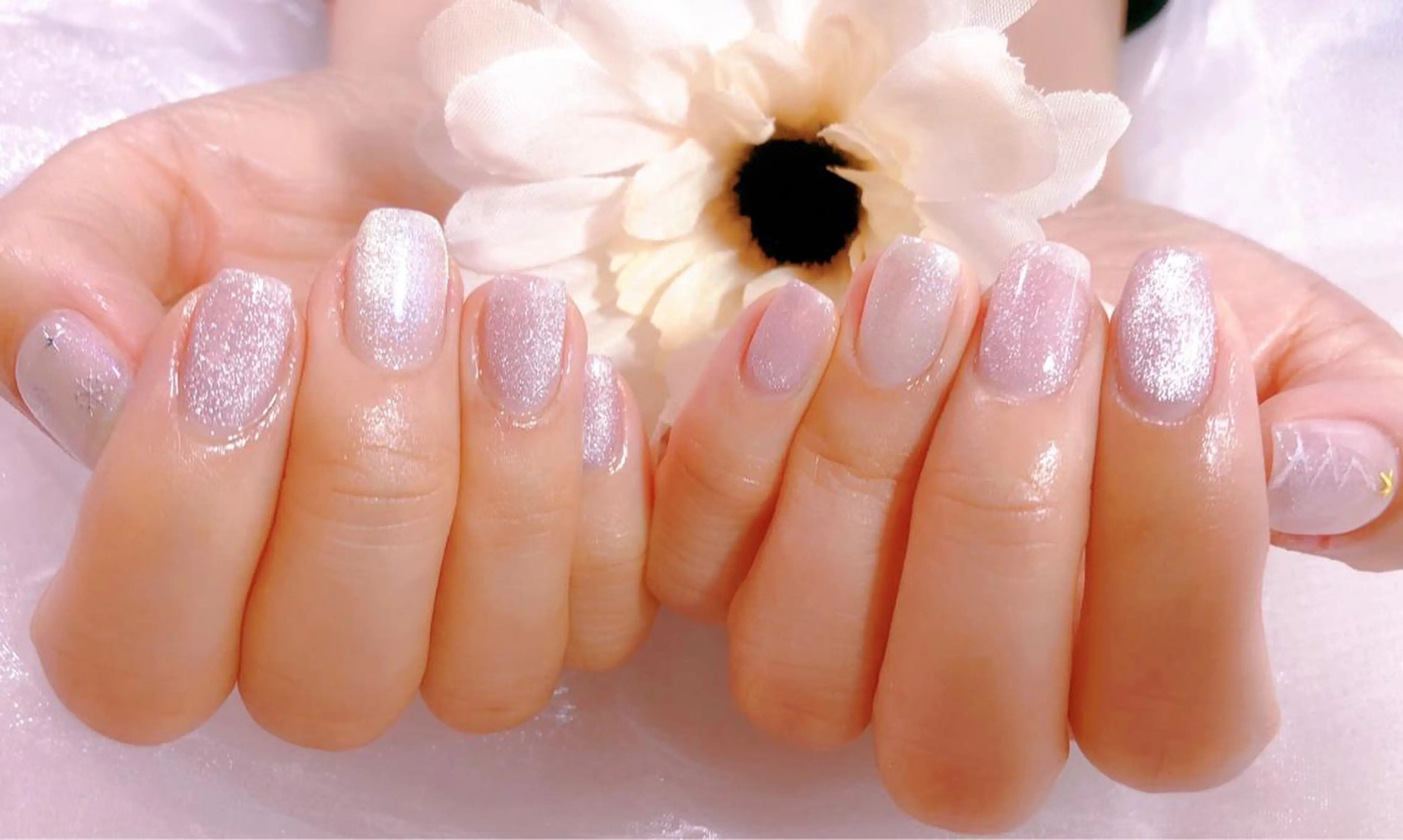 ネイル ハンドネイル VIVIAN リサのネイルデザイン