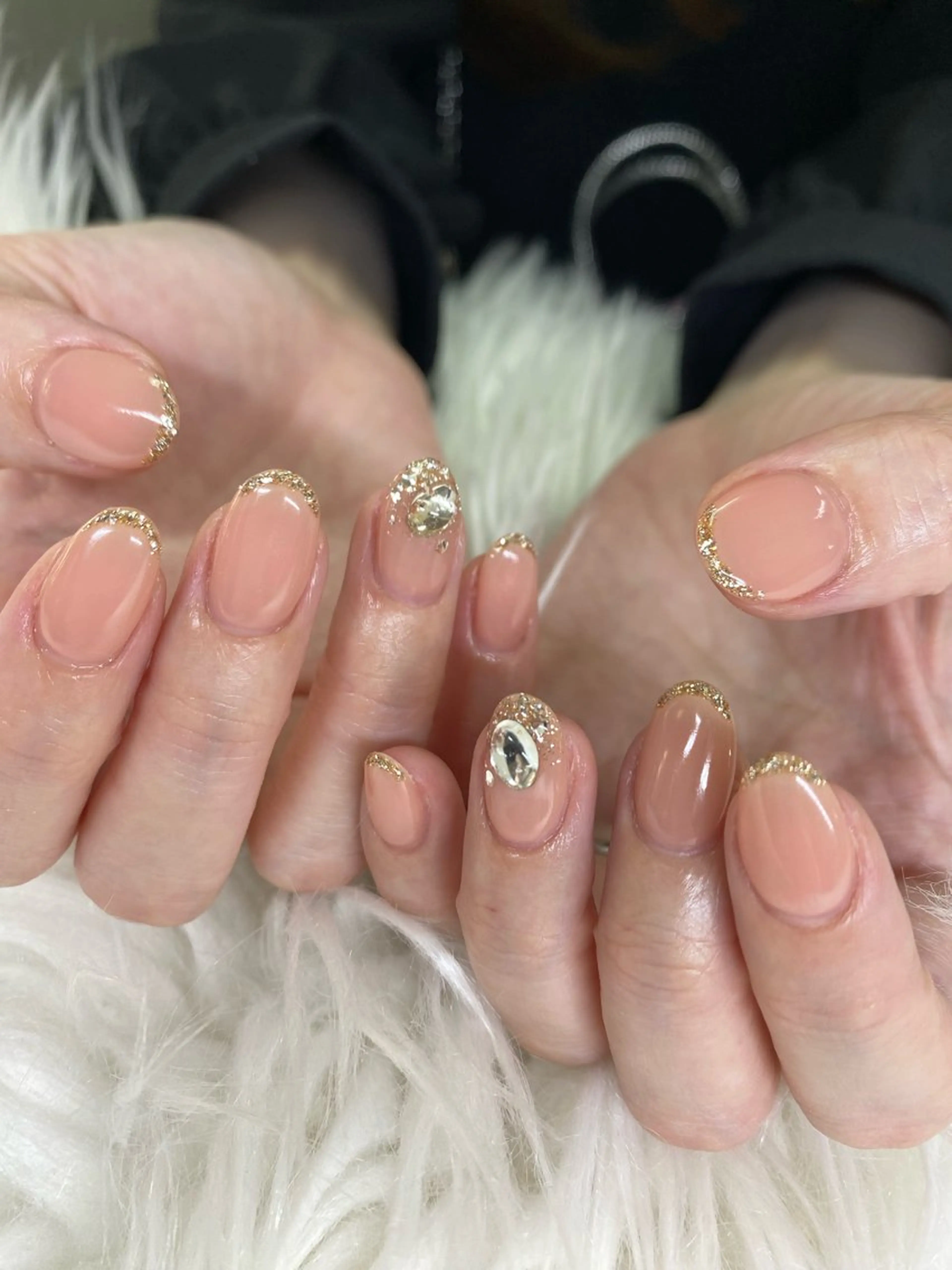 ネイル フレンチネイル ラメ(グリッター) ハンドネイル ハンドケア RaLa（ネイル&アイラッシュ）所属・🫧RaLa ⭐︎AYAKA🫧のネイルデザイン