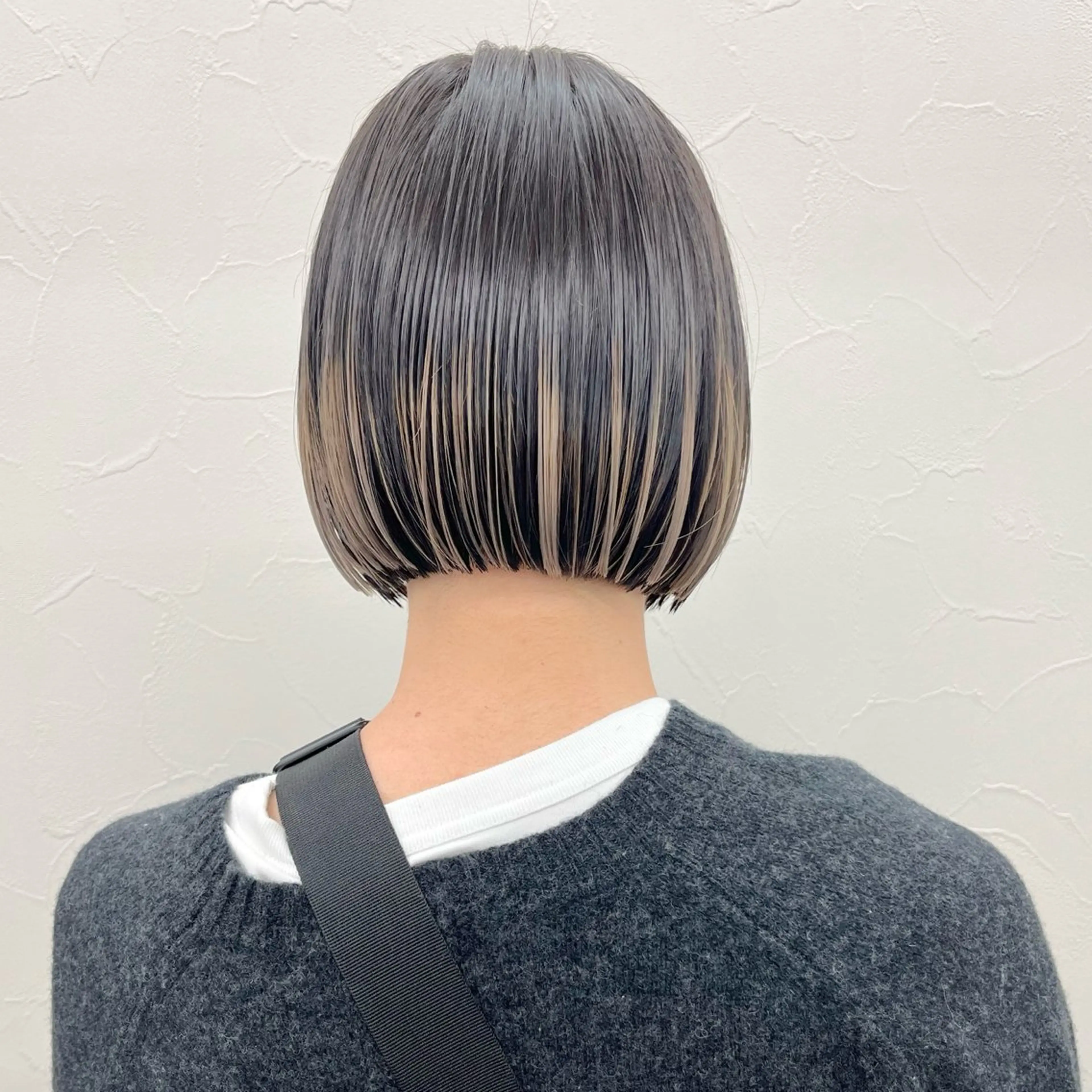 ショート カラー ブリーチ ブリーチなしカラー ボブ 髪質改善 レイヤーカット カット ヘアカラー トリートメント 初めてのショート お任せください✂️のヘアスタイル