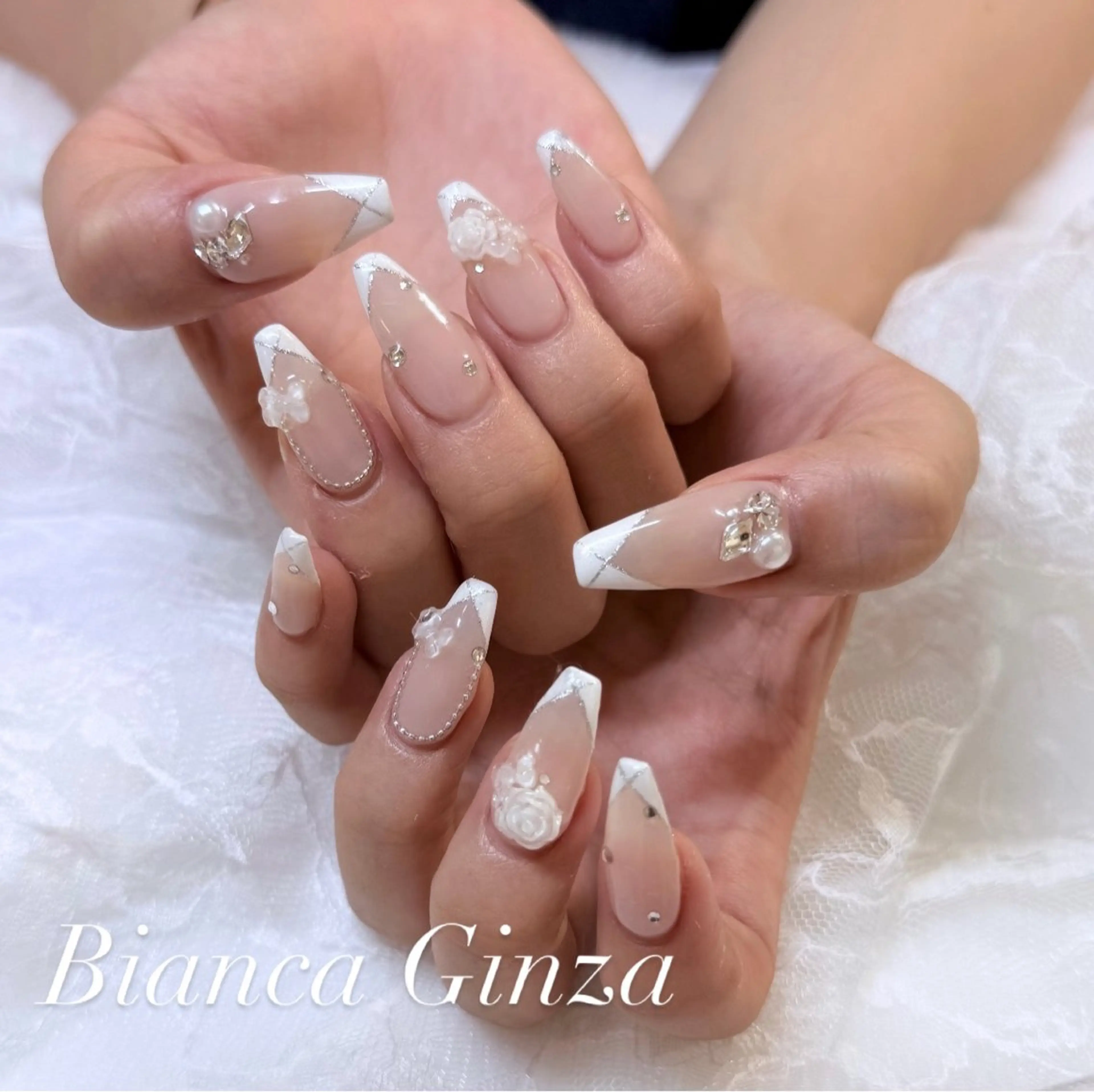 ネイル Bianca  銀座 Nagataのネイルデザイン