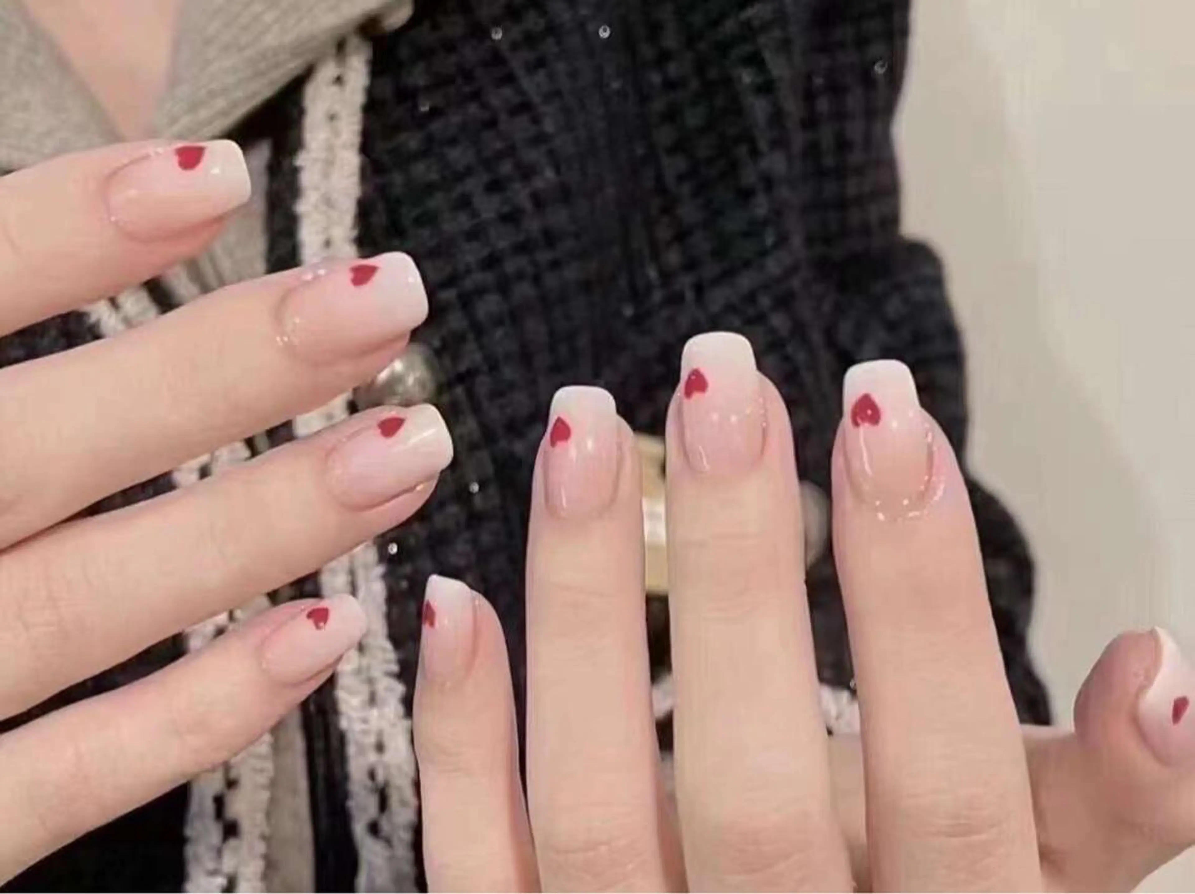 ネイル ハンドネイル リ サのネイルデザイン