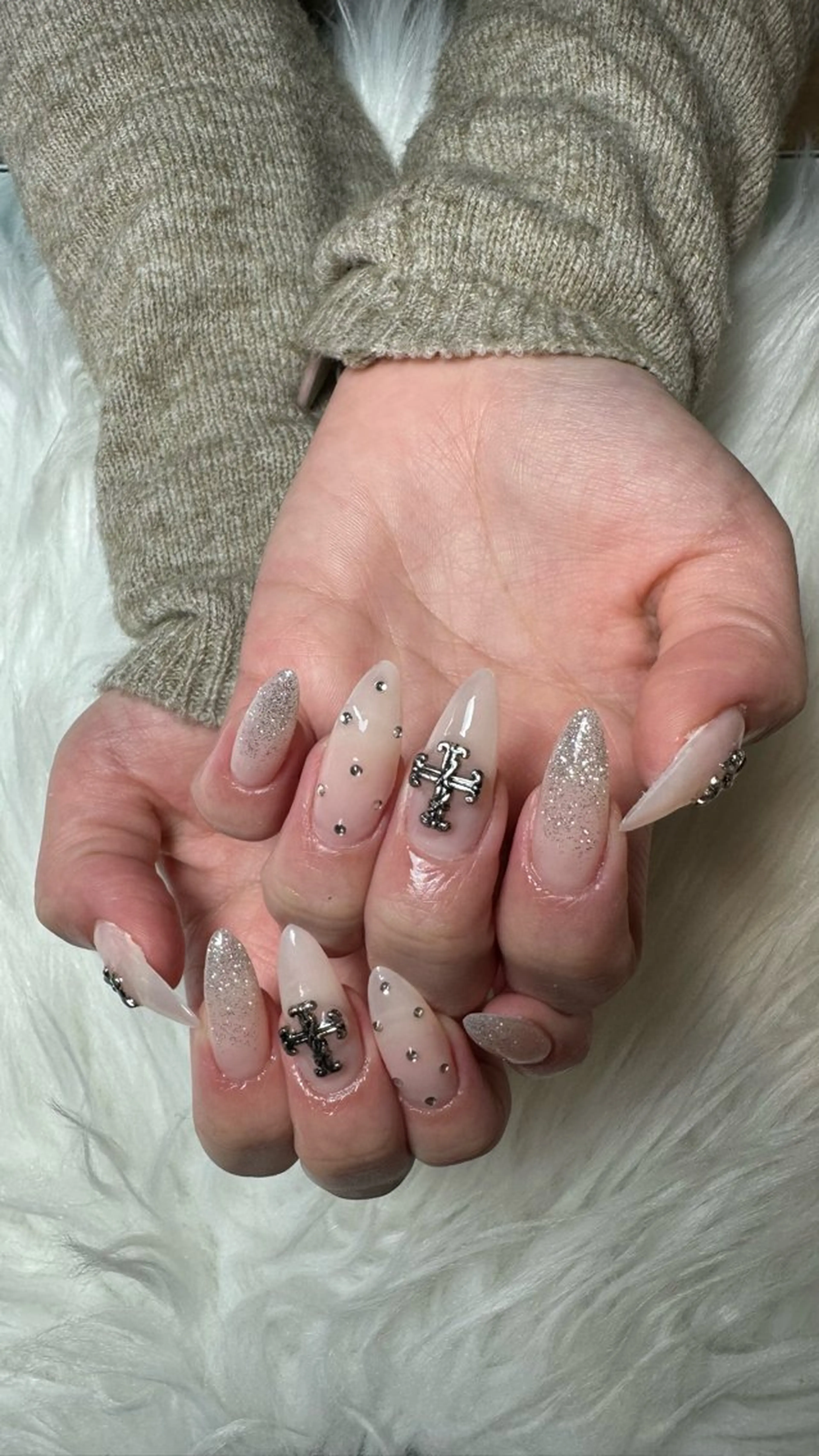 ネイル ハンドネイル ハンドケア Hi beauty テイのネイルデザイン